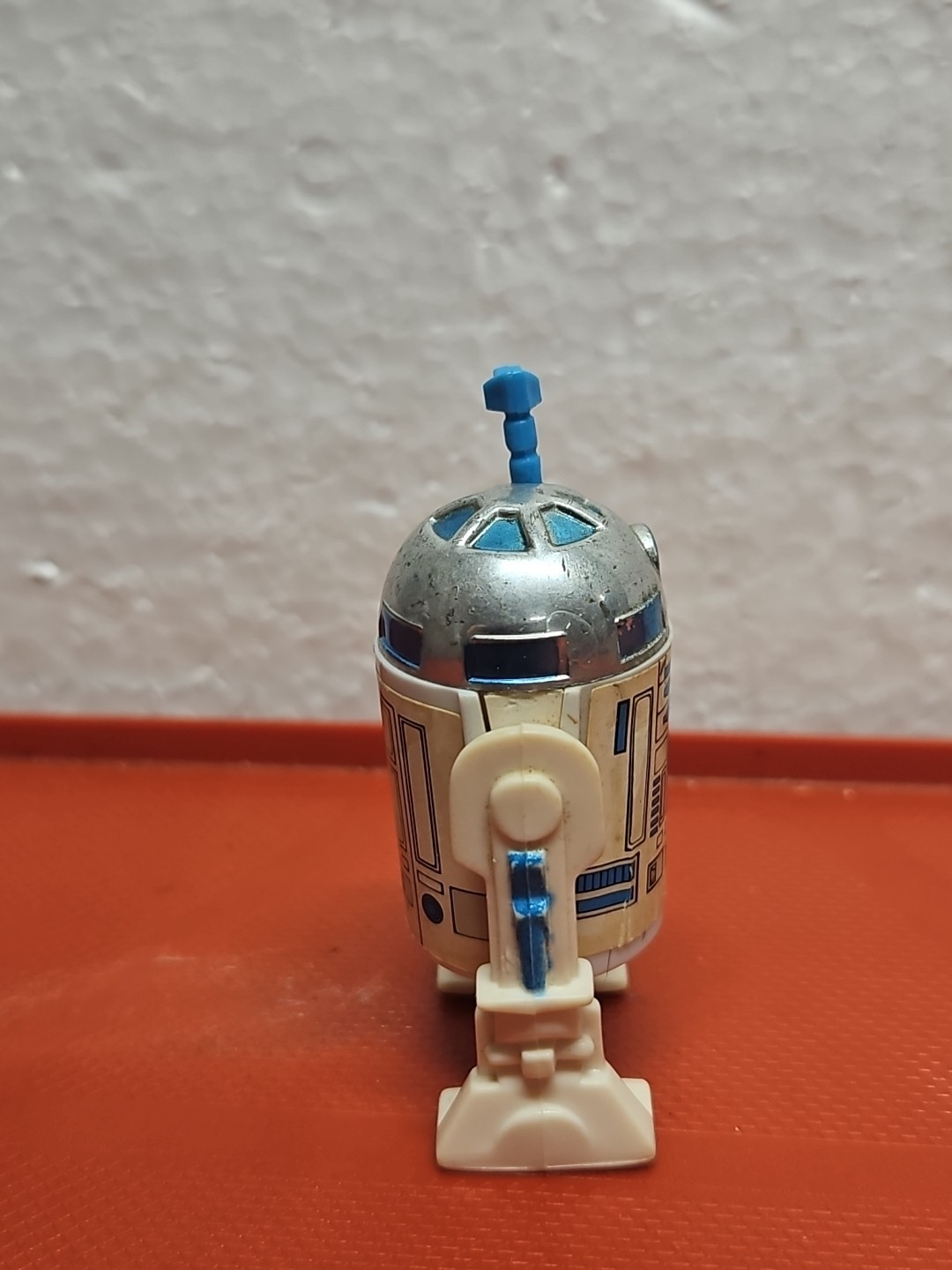 R2-D2 (Artoo-Detoo) (with Sensorscope) sold