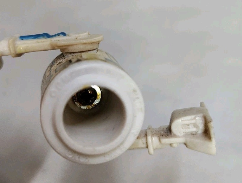 R2-D2 (Artoo-Detoo) (with Sensorscope) sold