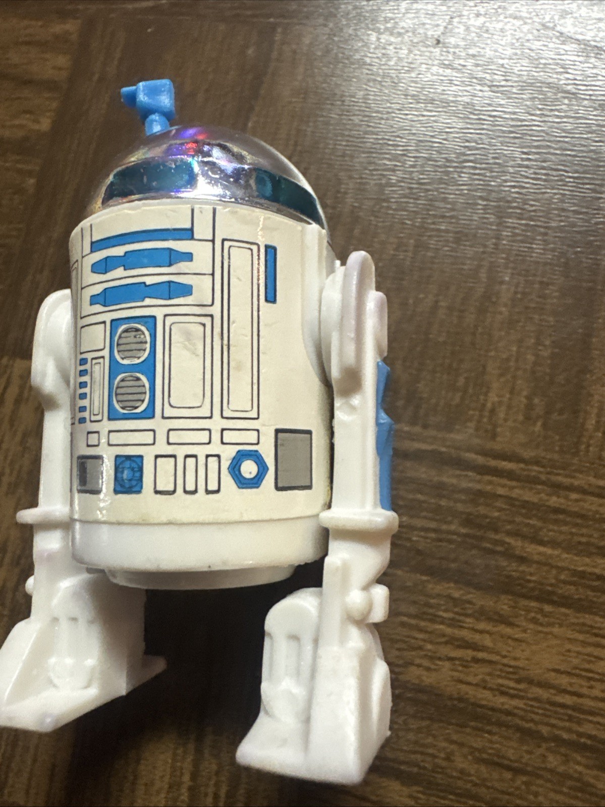 R2-D2 (Artoo-Detoo) (with Sensorscope) sold