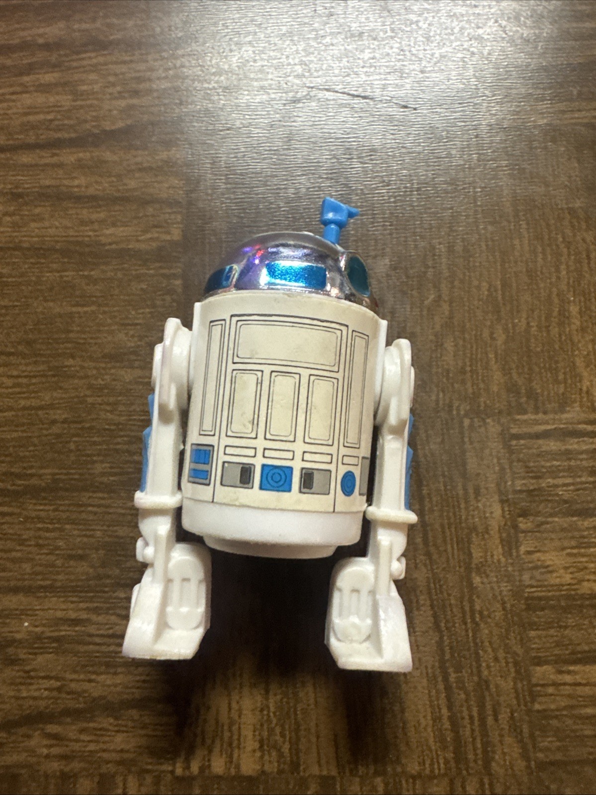 R2-D2 (Artoo-Detoo) (with Sensorscope) sold