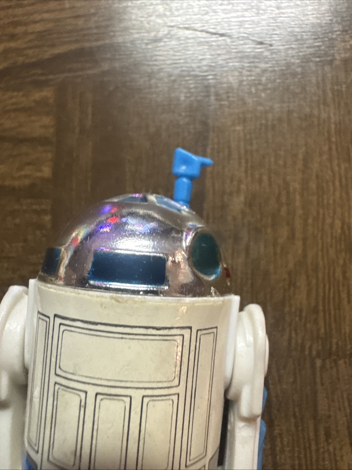 R2-D2 (Artoo-Detoo) (with Sensorscope) sold
