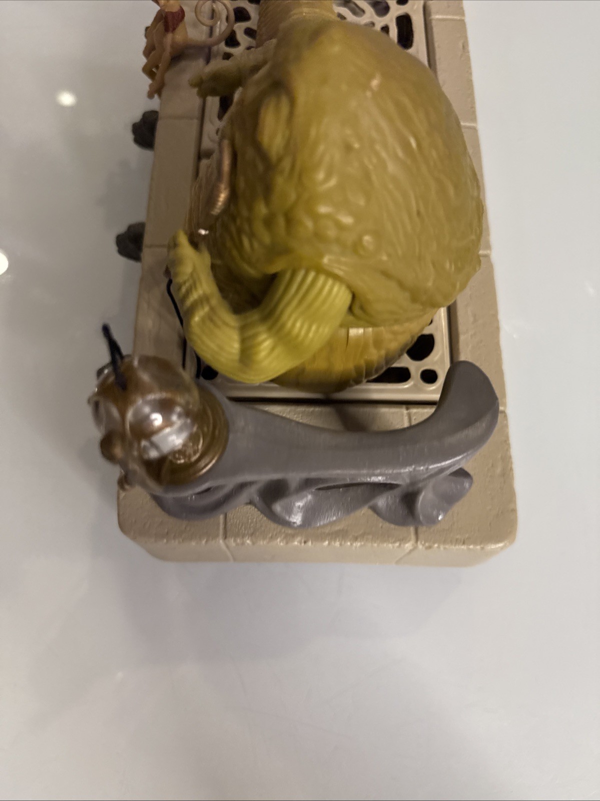 Jabba the Hutt Action Playset sold