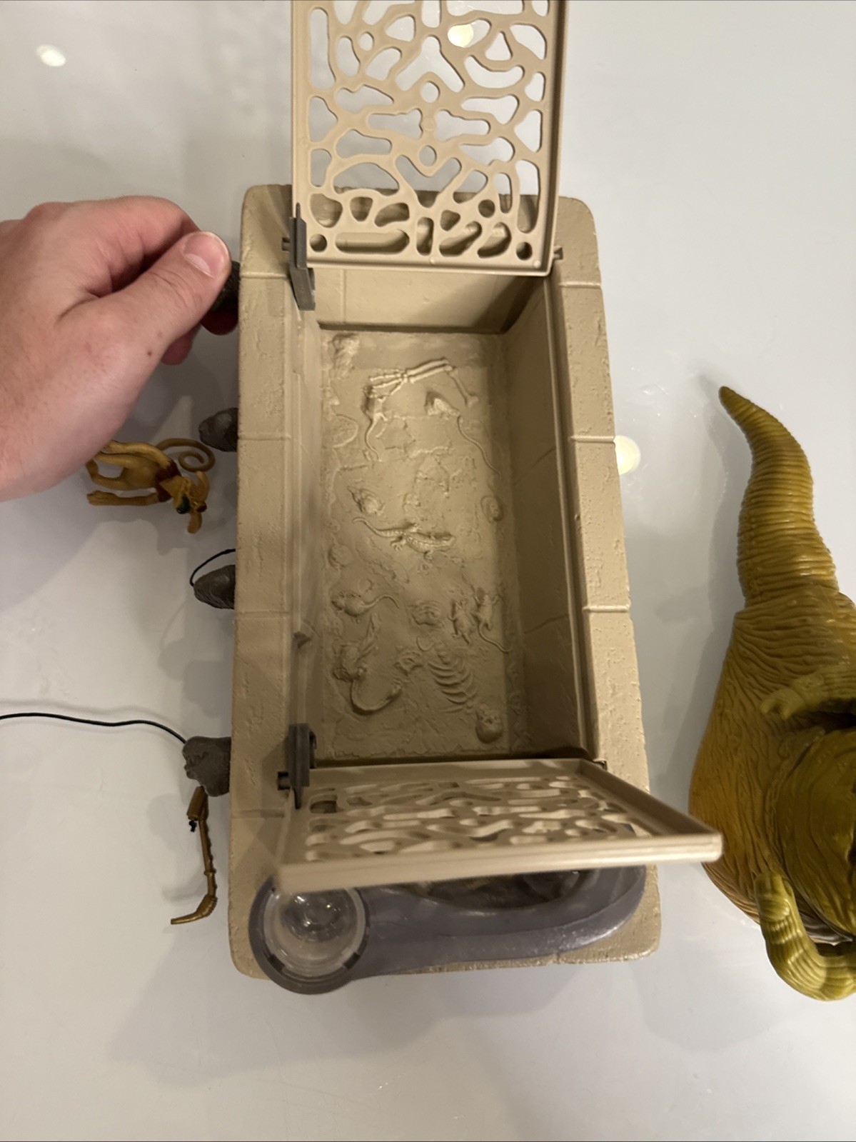 Jabba the Hutt Action Playset sold