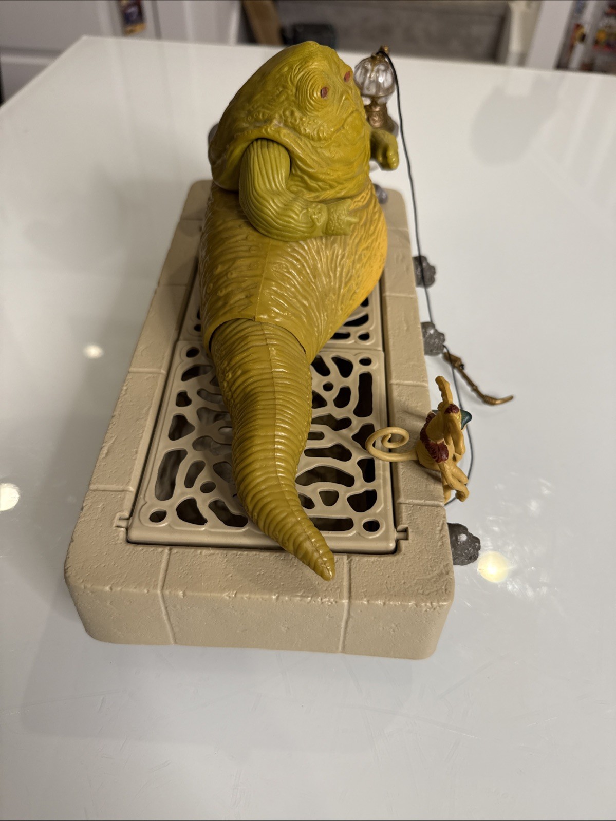 Jabba the Hutt Action Playset sold