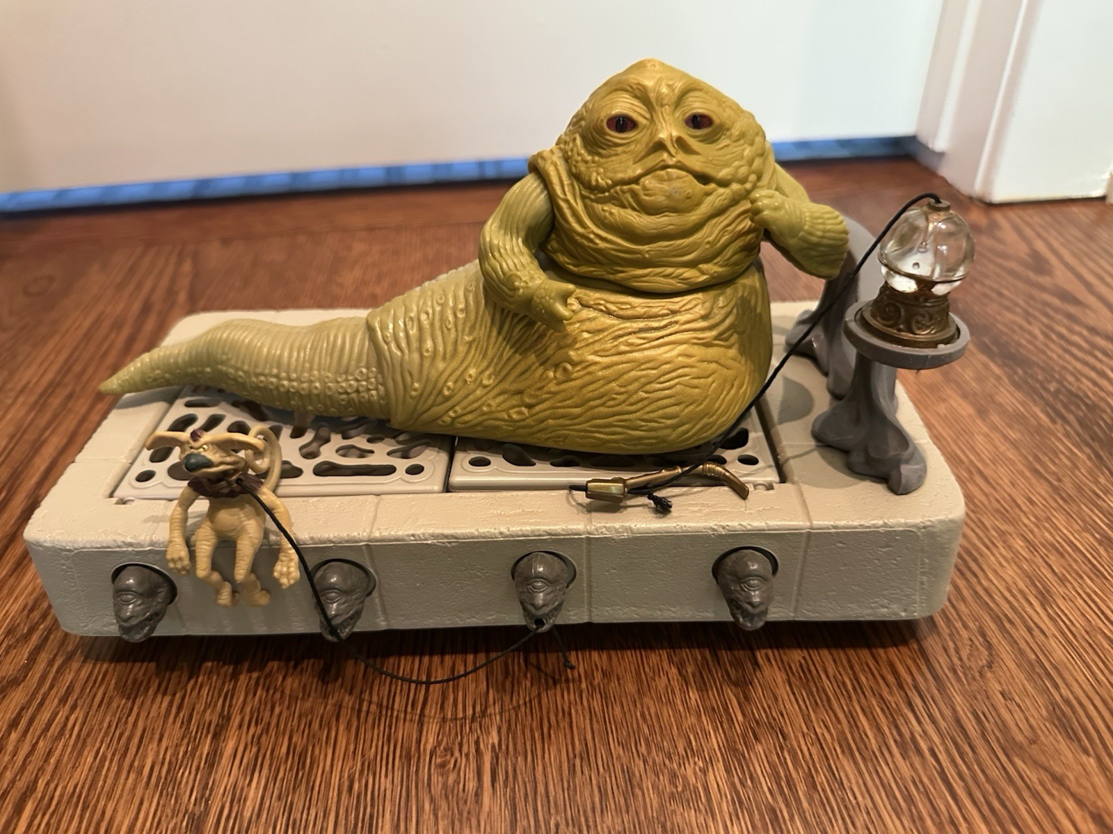 Jabba the Hutt Action Playset sold