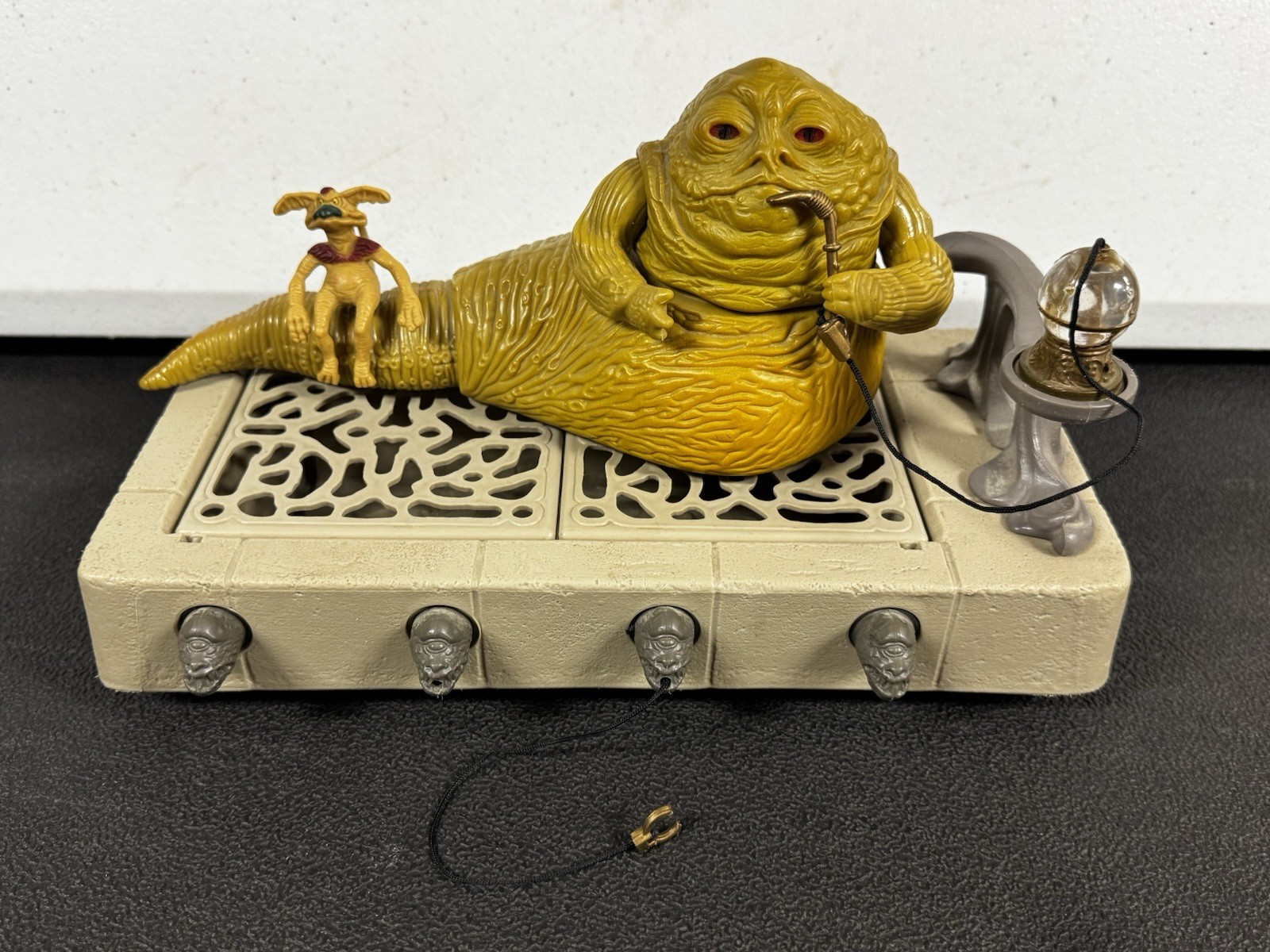 Jabba the Hutt Action Playset sold