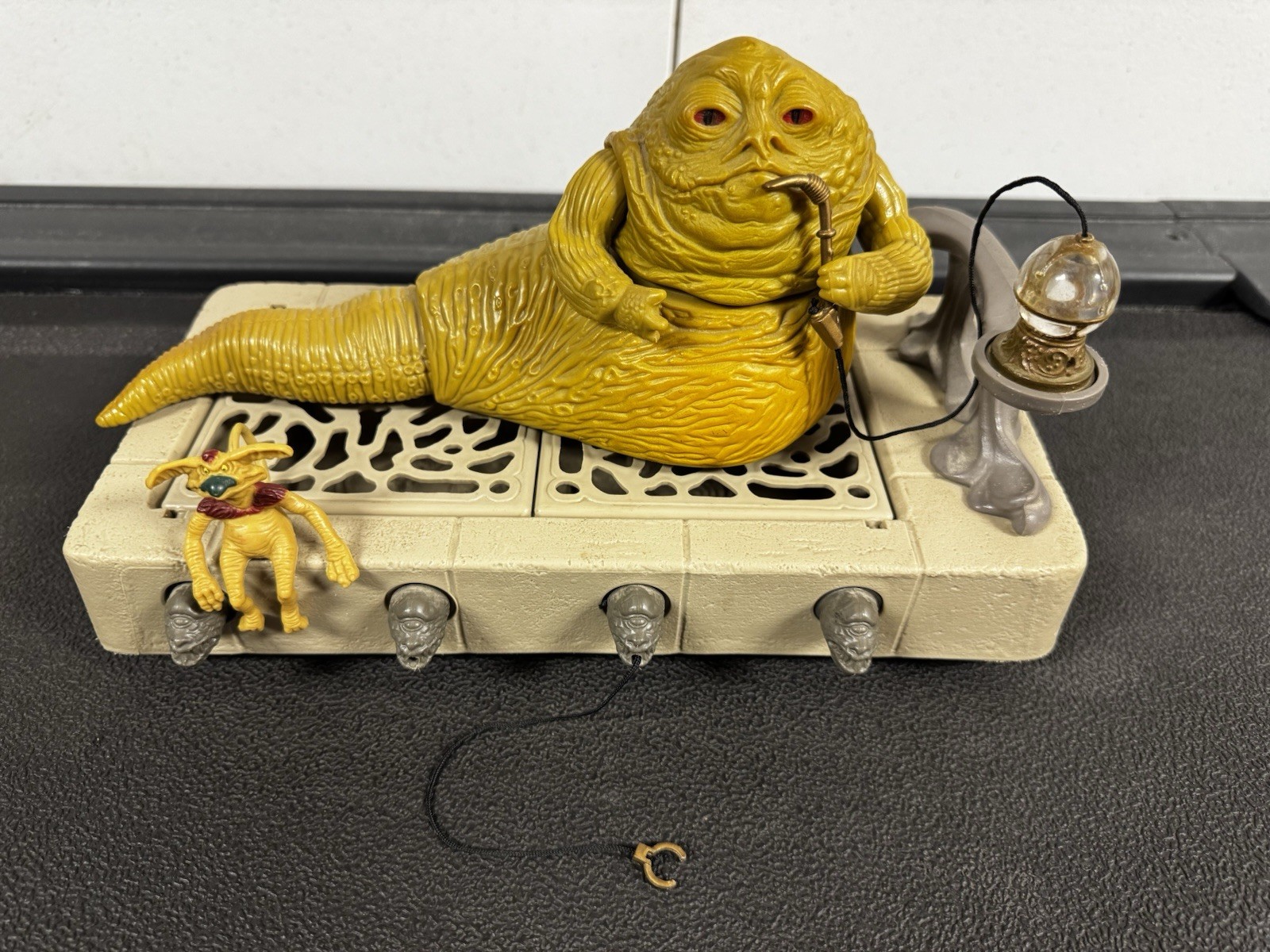 Jabba the Hutt Action Playset sold