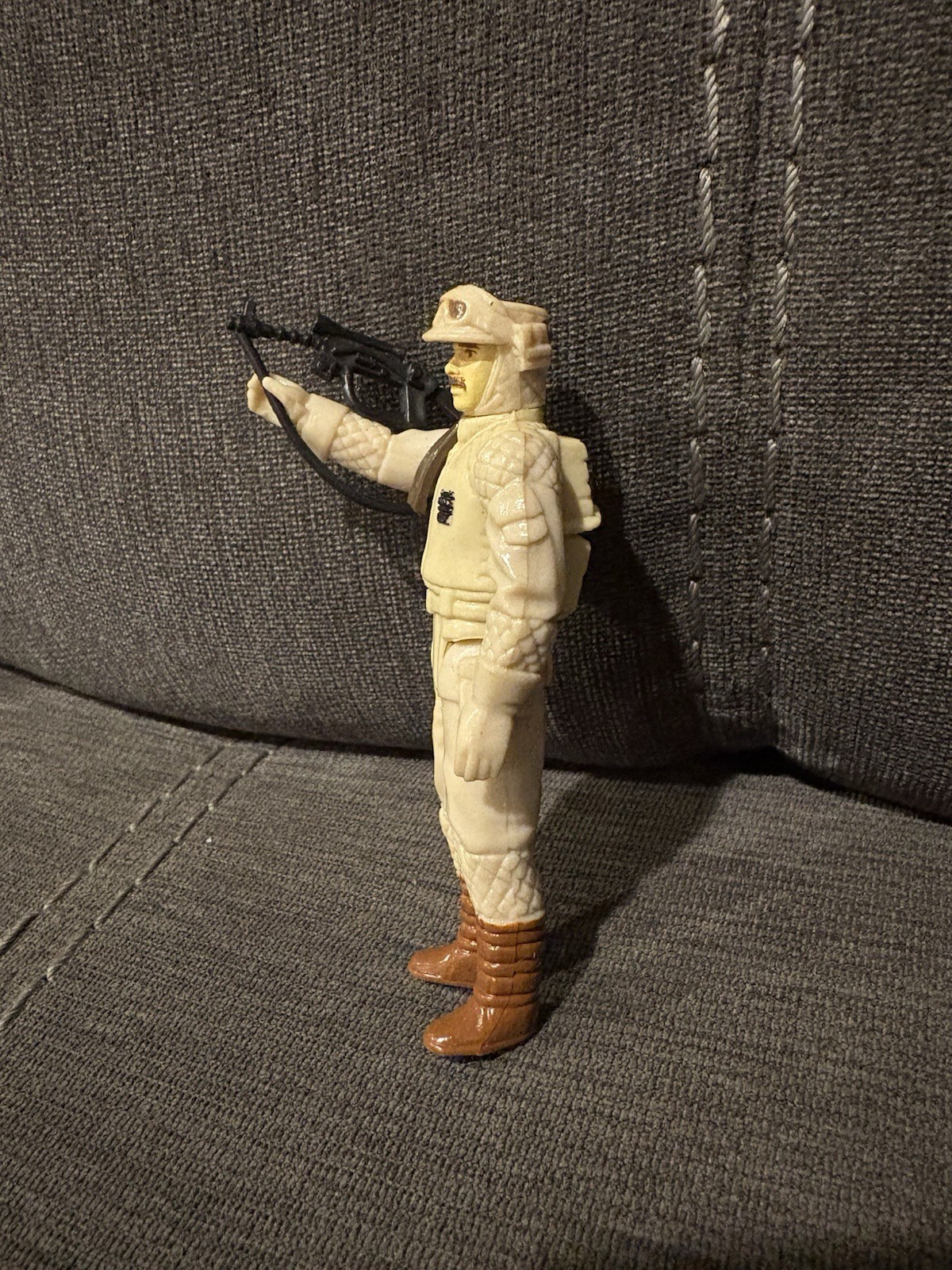 Rebel Commander sold