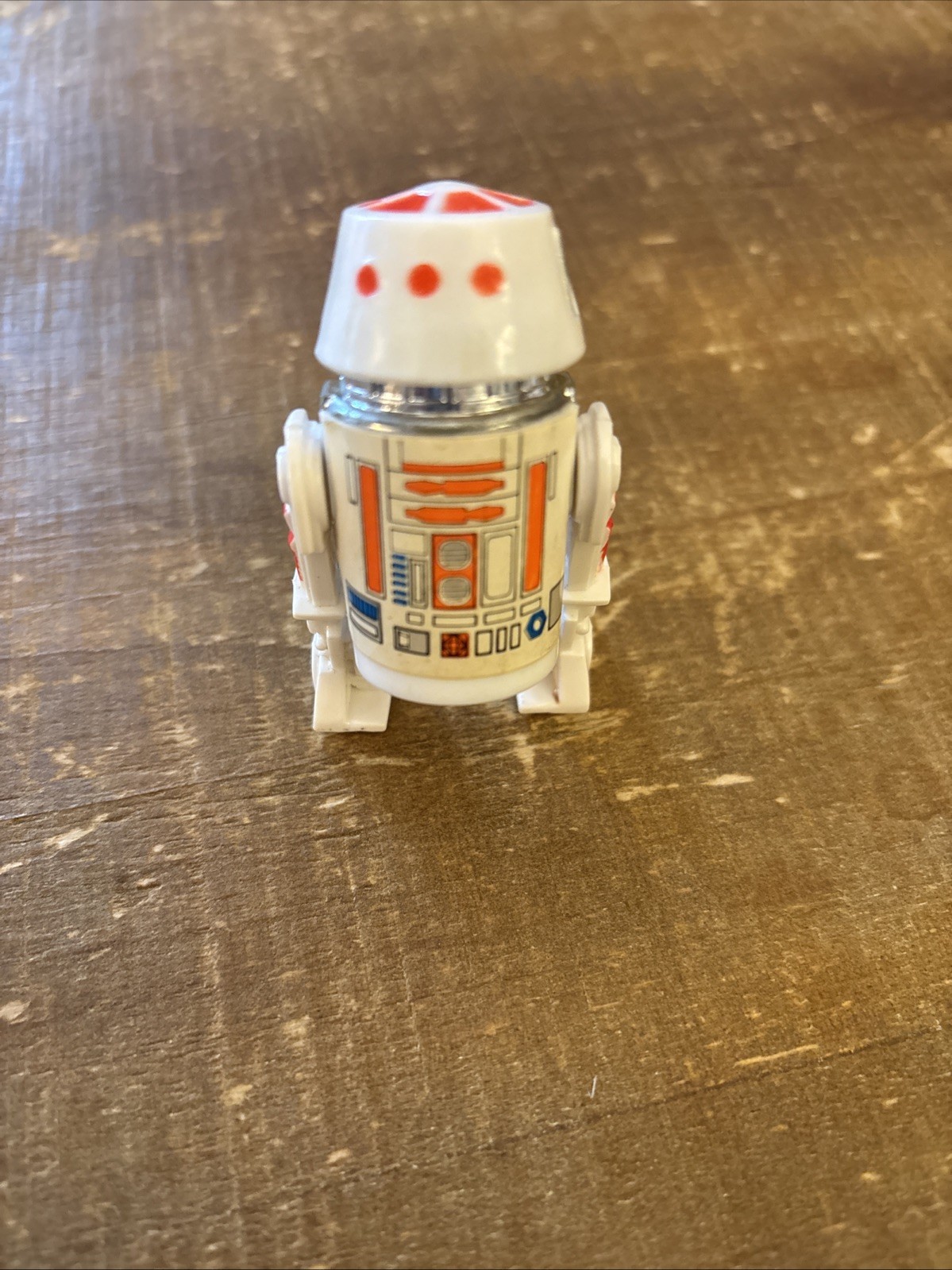 R5-D4 (Arfive-Defour) sold