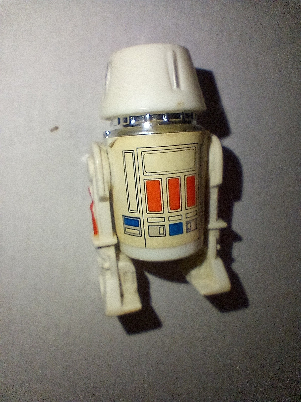 R5-D4 (Arfive-Defour) sold