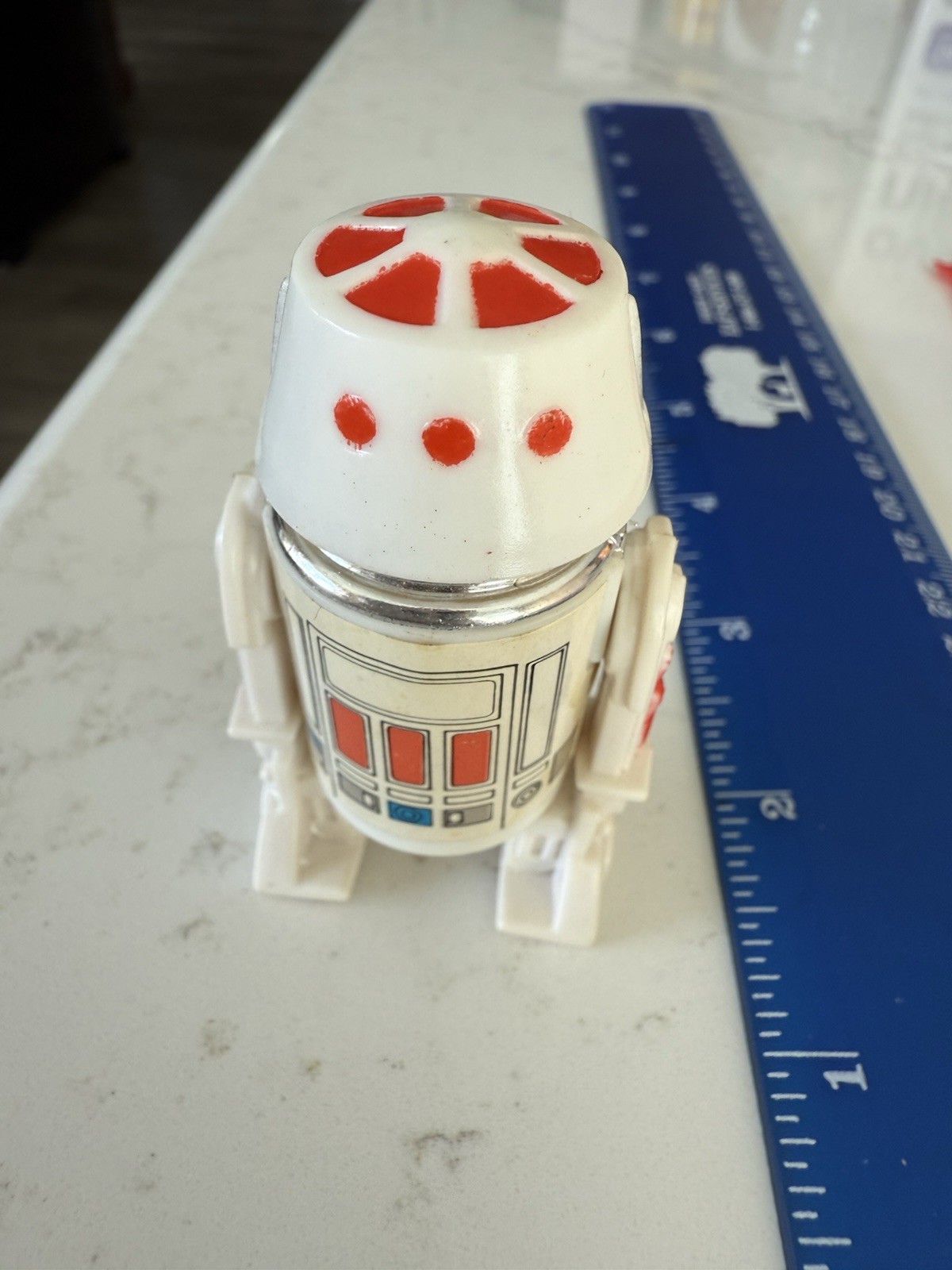 R5-D4 (Arfive-Defour) sold