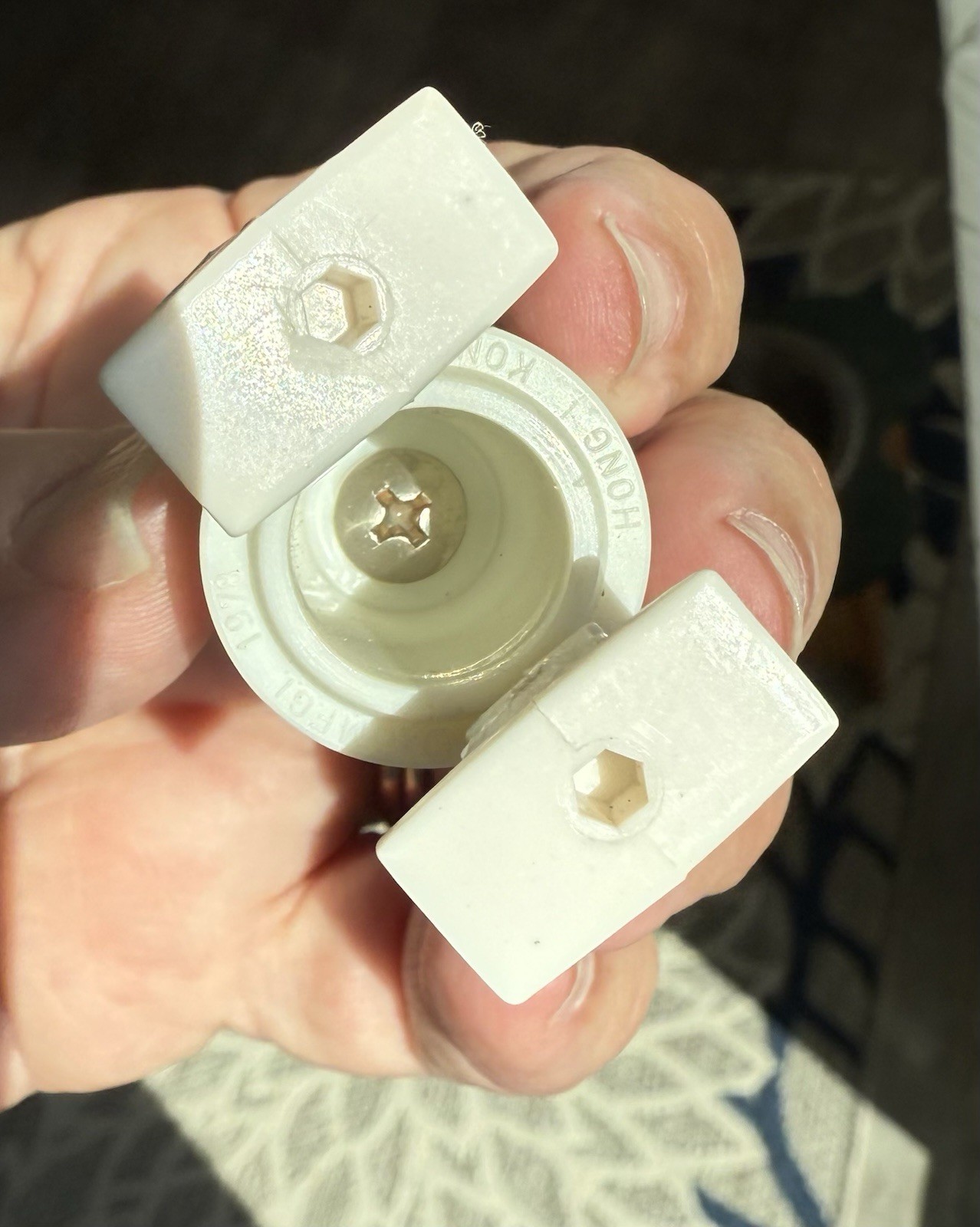 R5-D4 (Arfive-Defour) sold