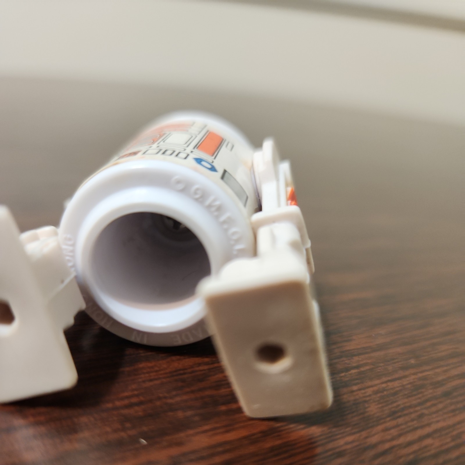 R5-D4 (Arfive-Defour) sold