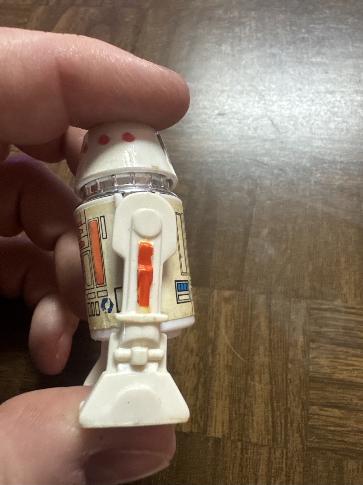 R5-D4 (Arfive-Defour) sold