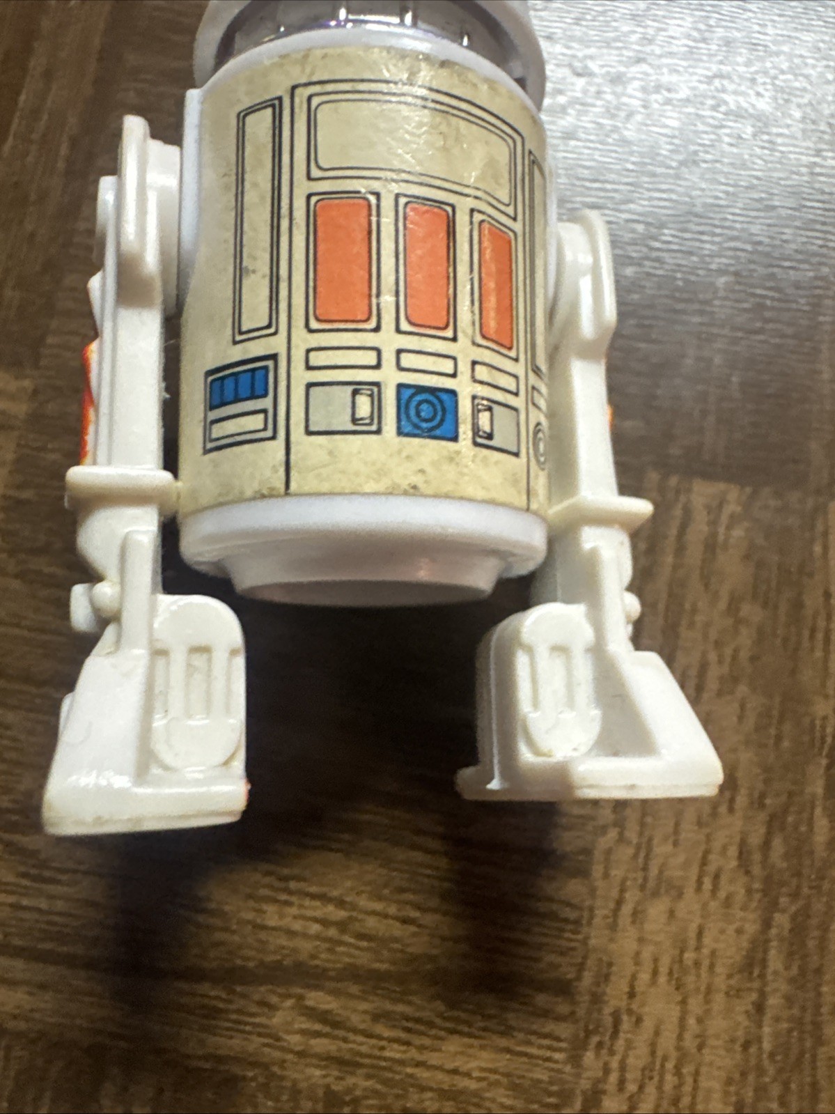 R5-D4 (Arfive-Defour) sold