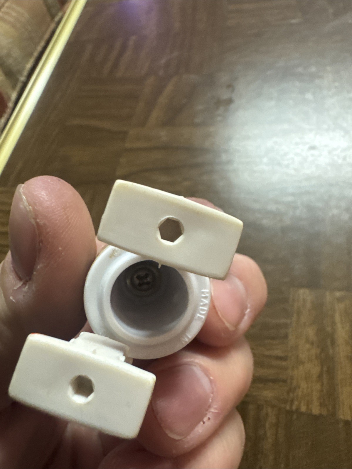 R5-D4 (Arfive-Defour) sold