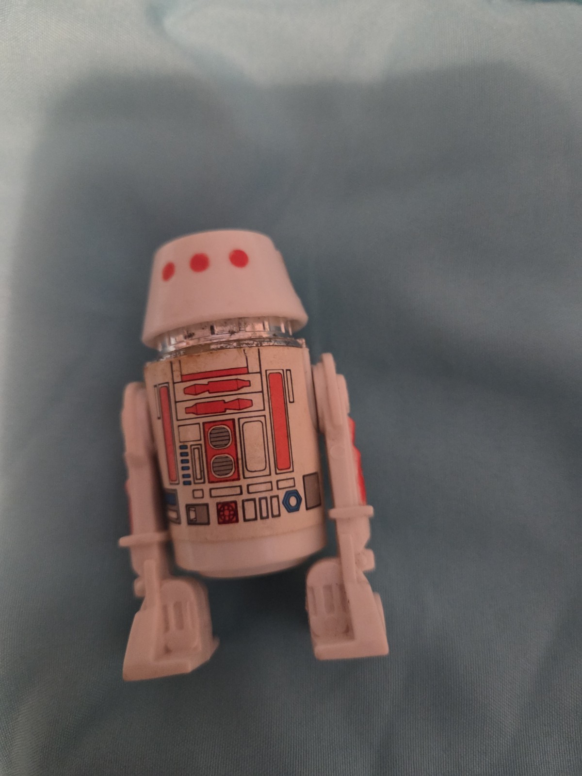 R5-D4 (Arfive-Defour) sold