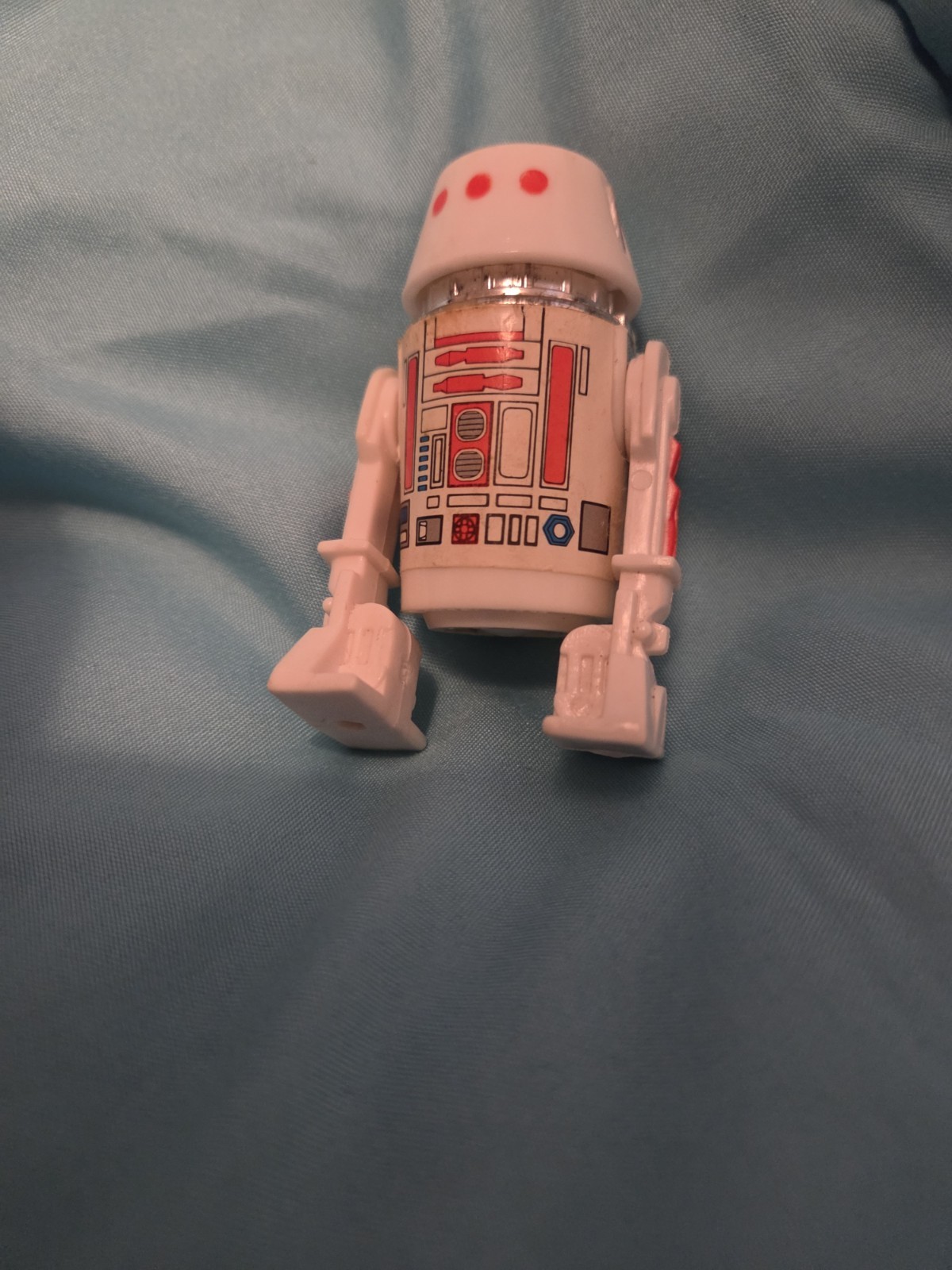 R5-D4 (Arfive-Defour) sold