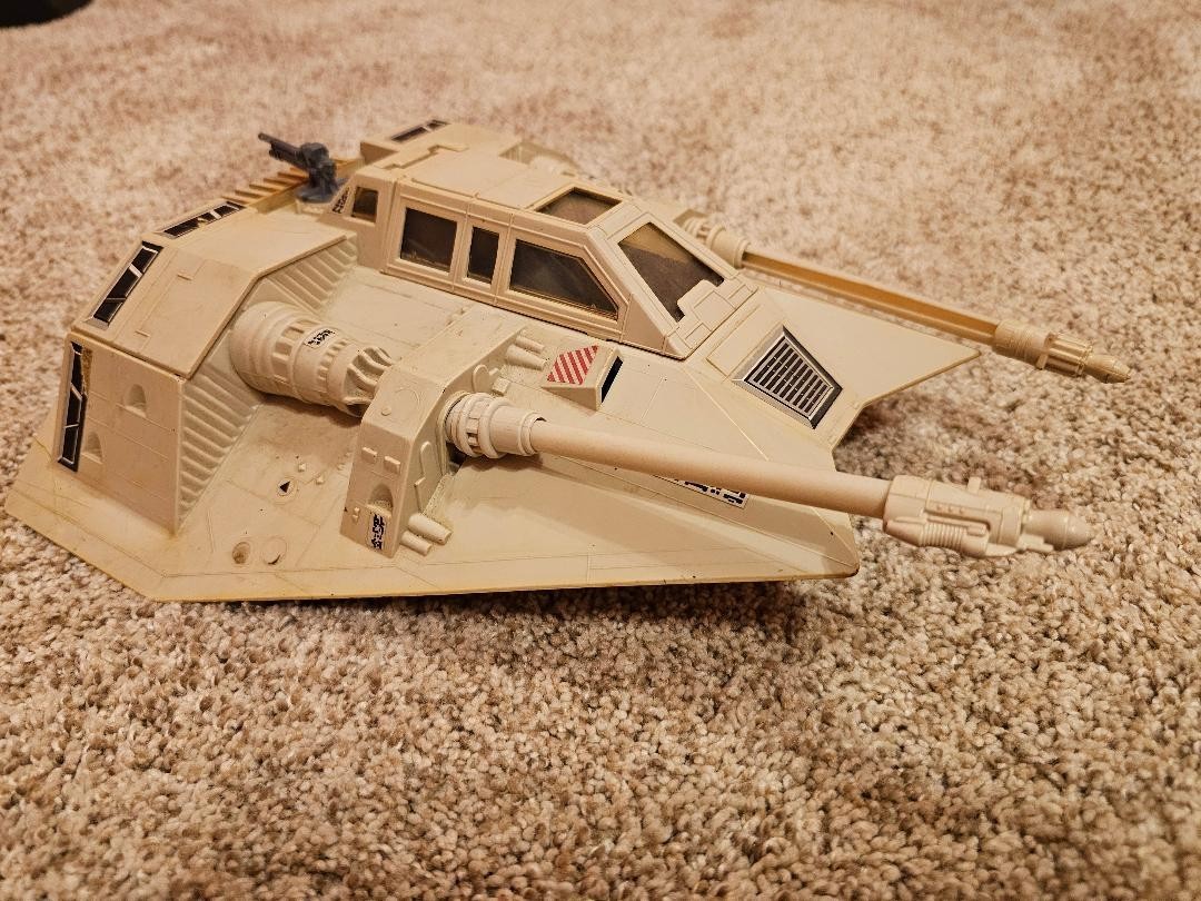 Rebel Armored Snowspeeder sold