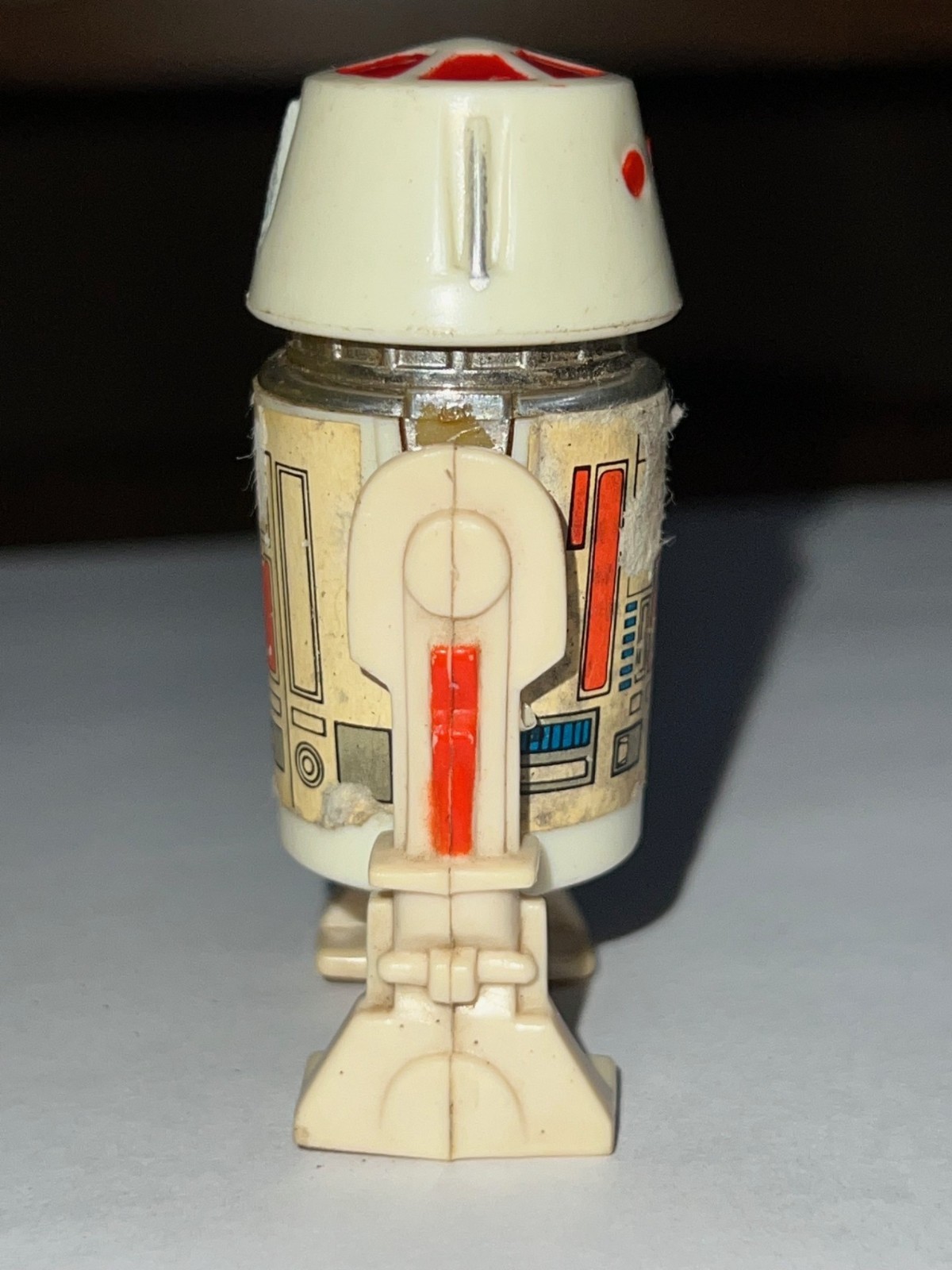 R5-D4 (Arfive-Defour) sold