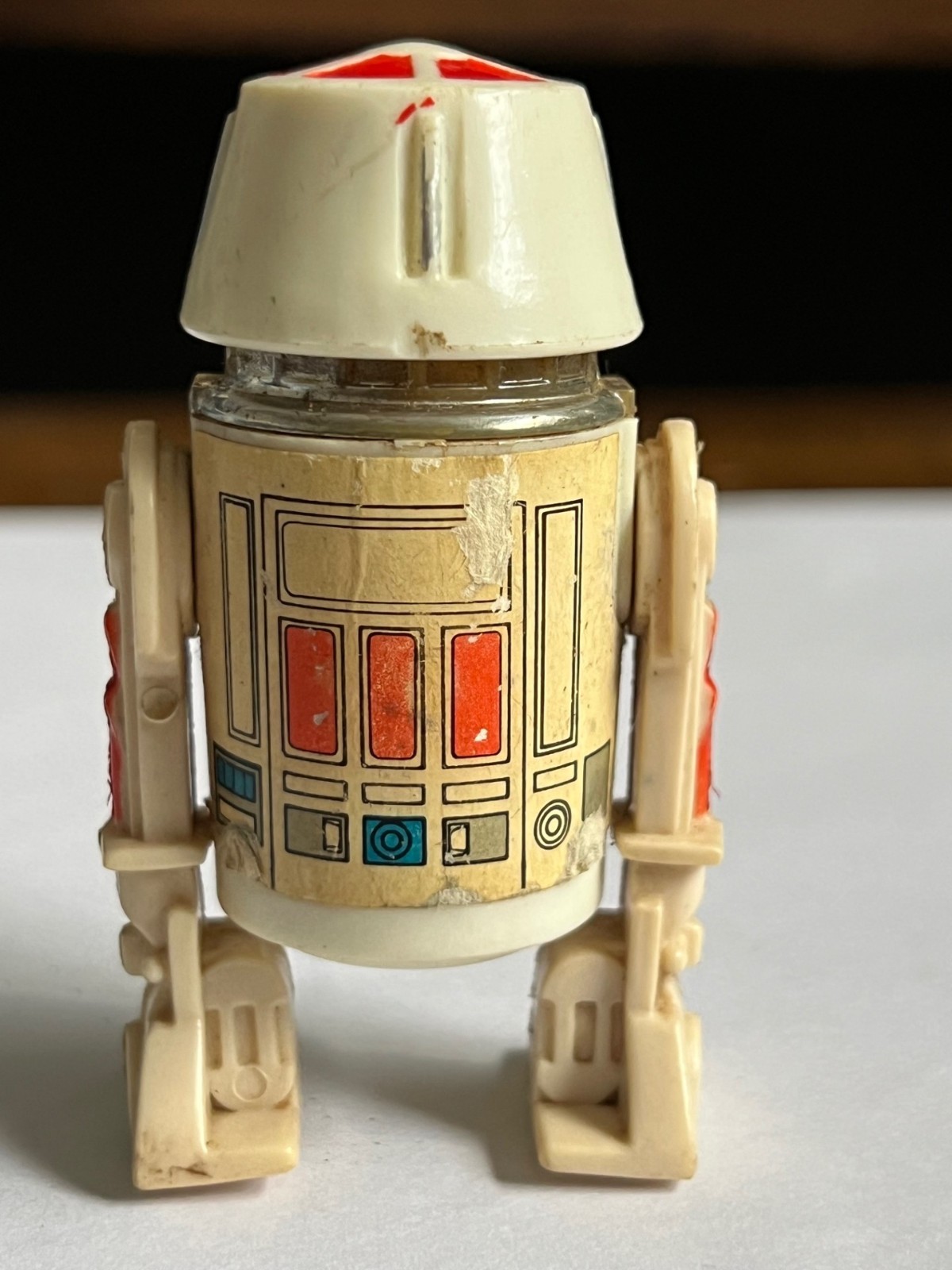 R5-D4 (Arfive-Defour) sold