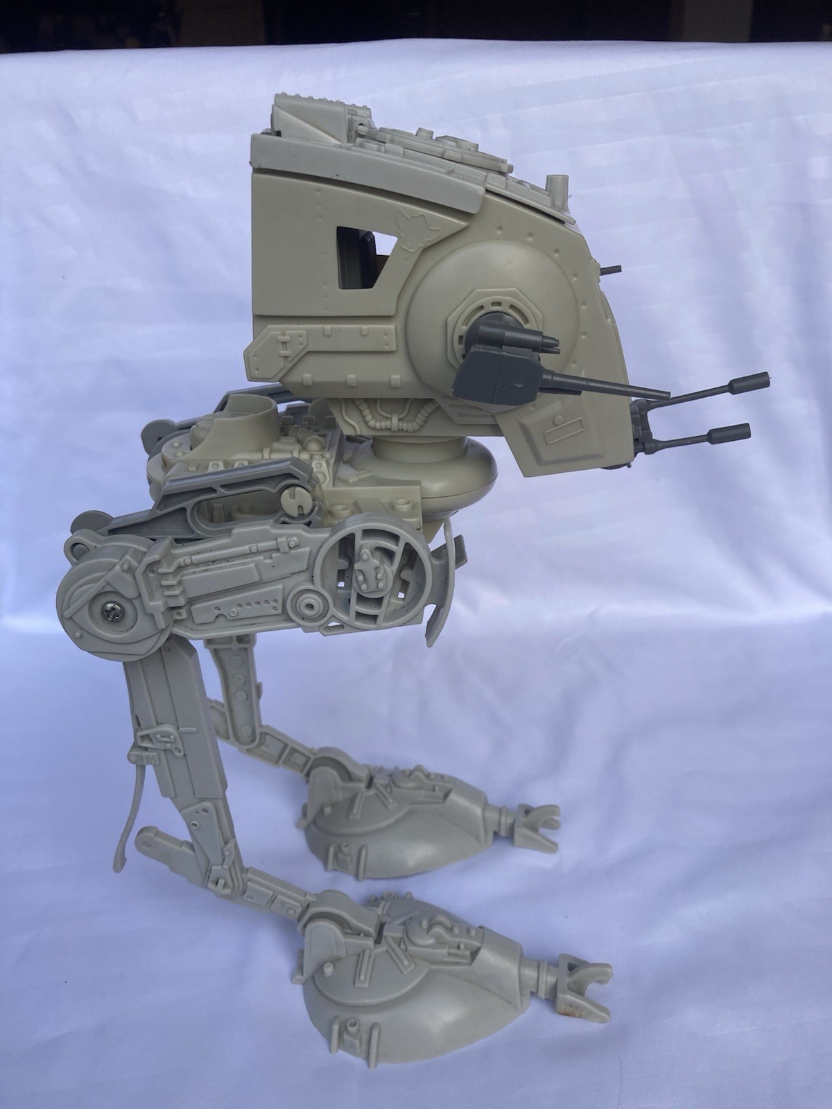 Scout Walker (AT-ST) sold