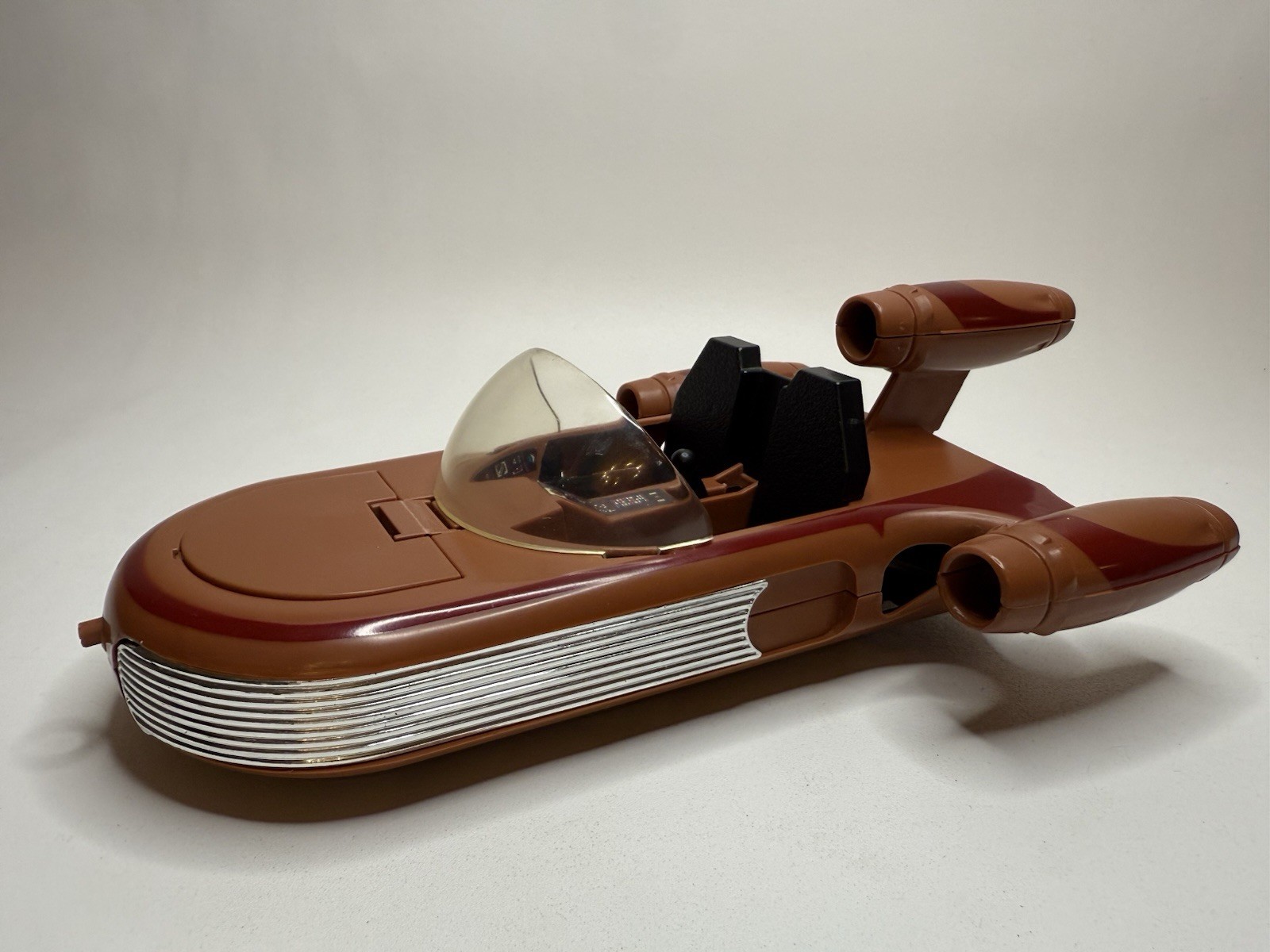 Landspeeder sold
