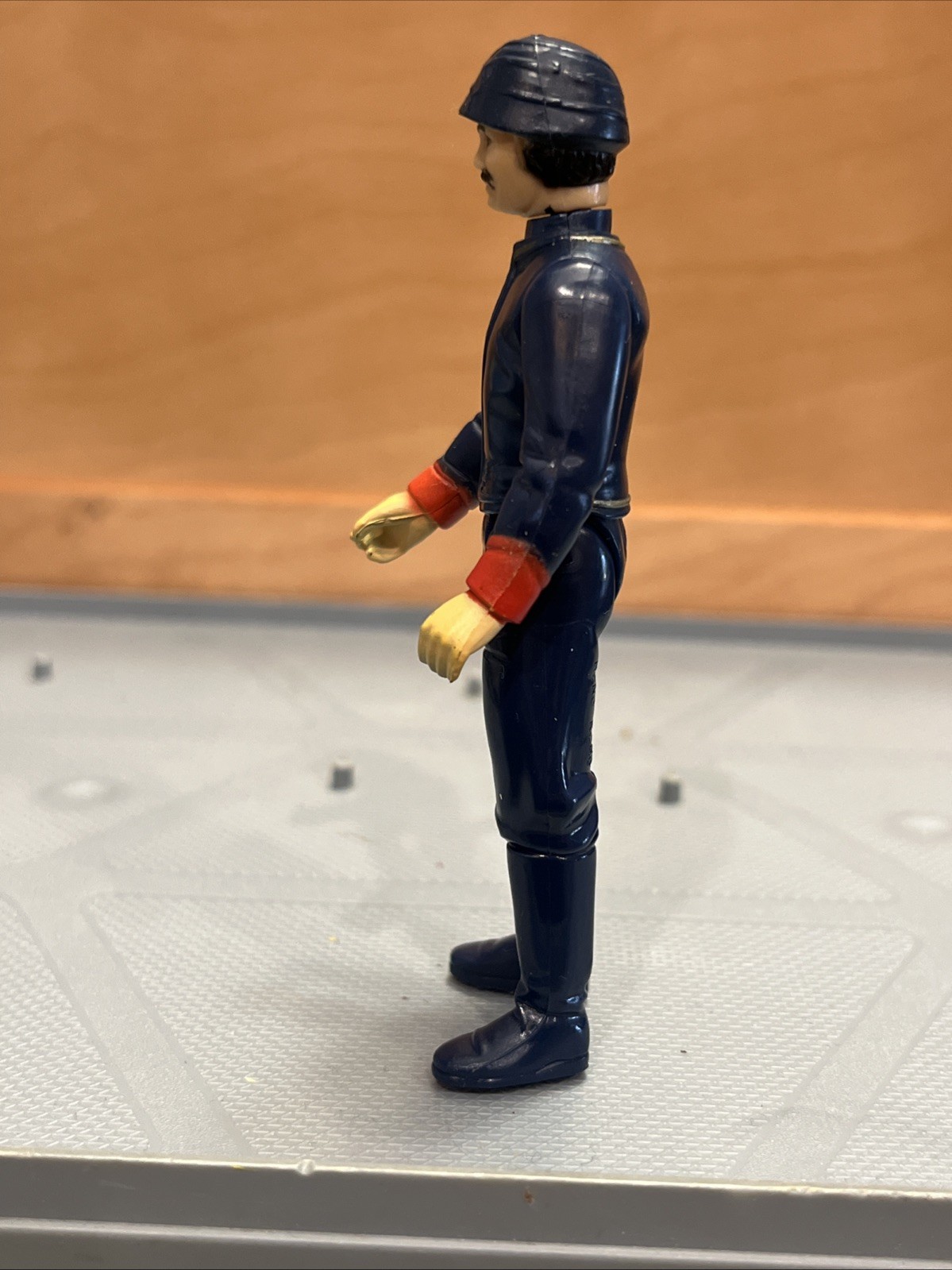 Bespin Security Guard (White) sold