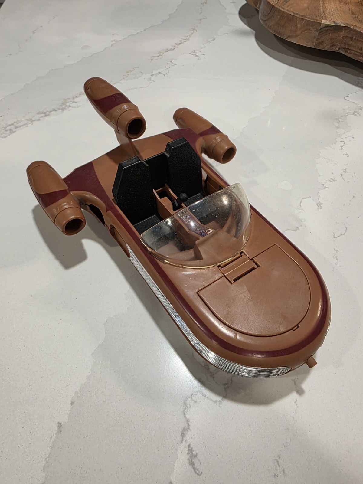 Landspeeder sold