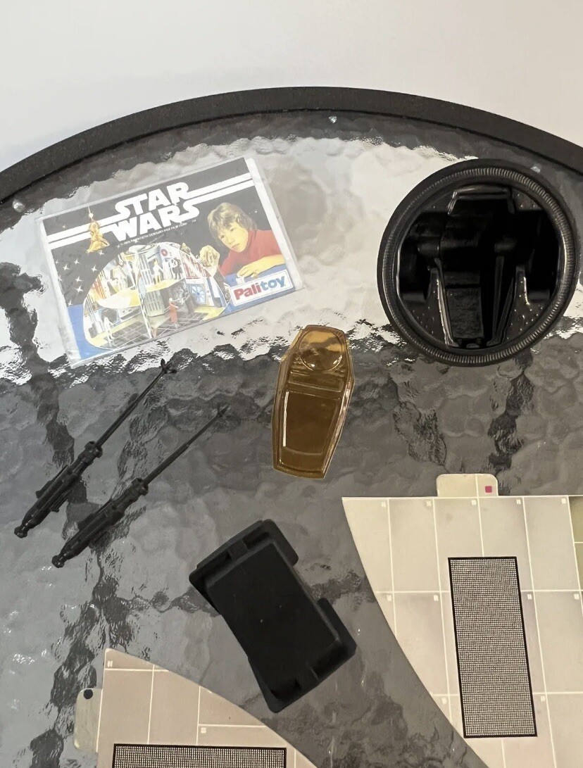 Death Star Playset (Palitoy) sold