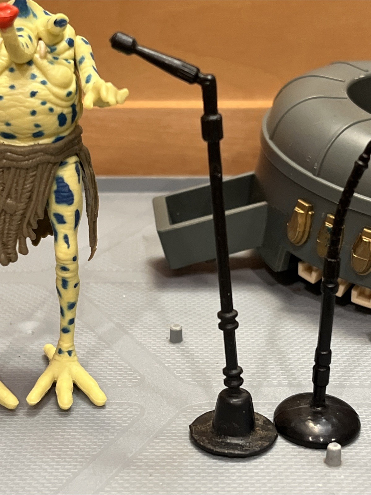 Sy Snootles & The Rebo Band sold