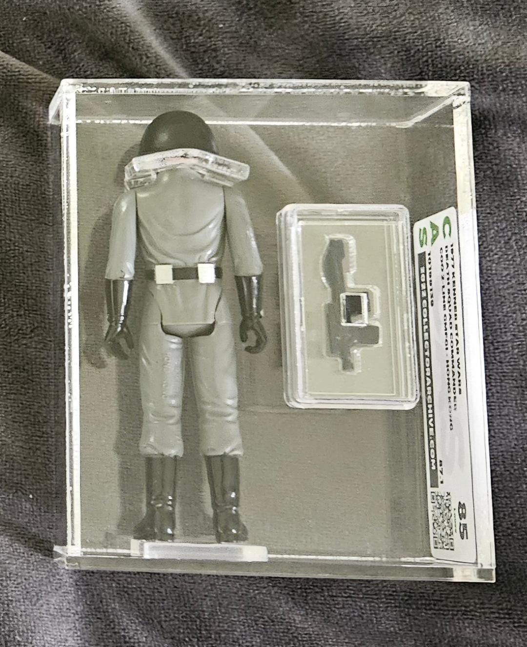 Death Squad Commander (Star Destroyer Commander) sold