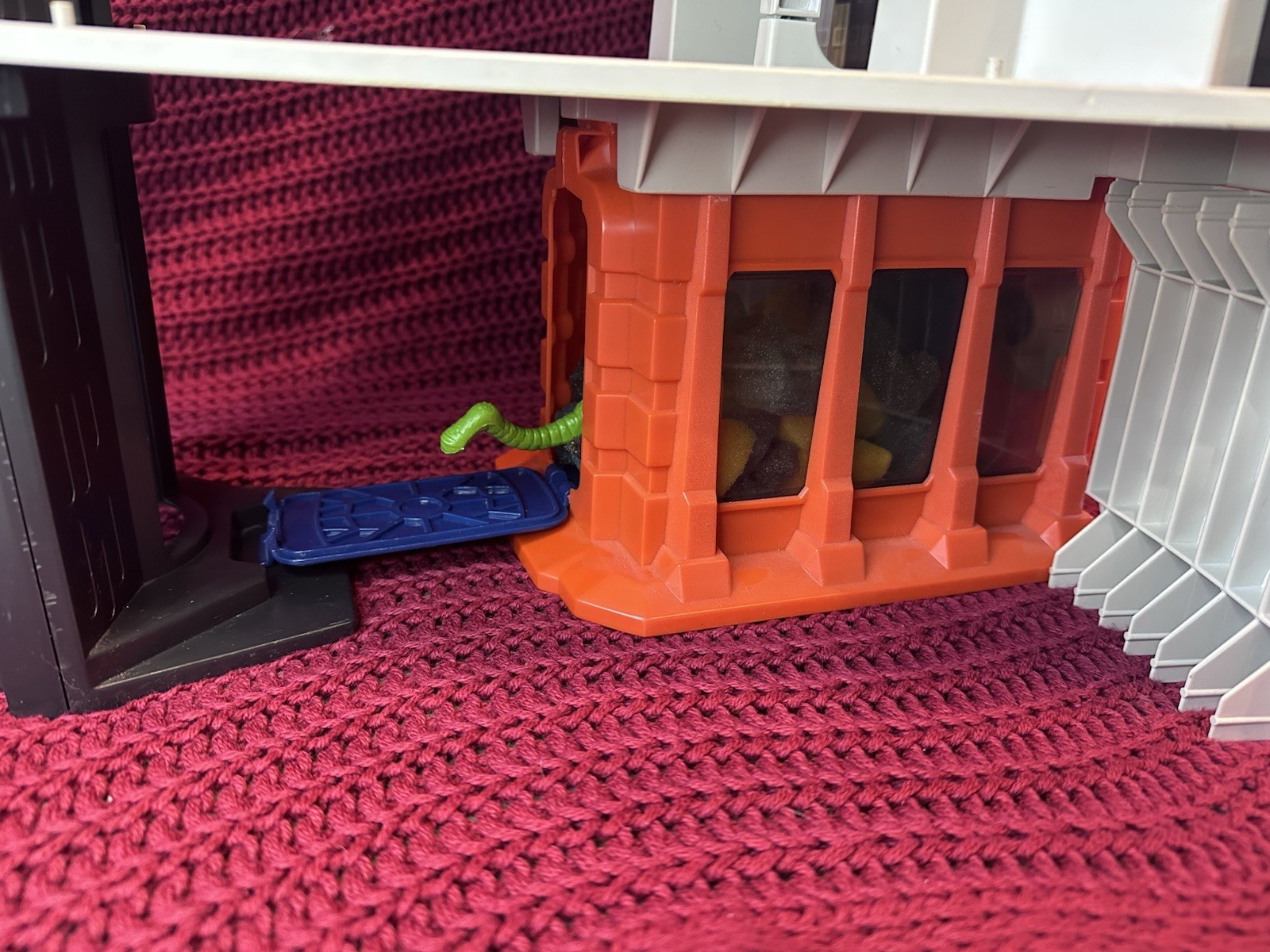 Death Star Space Station (Kenner) sold