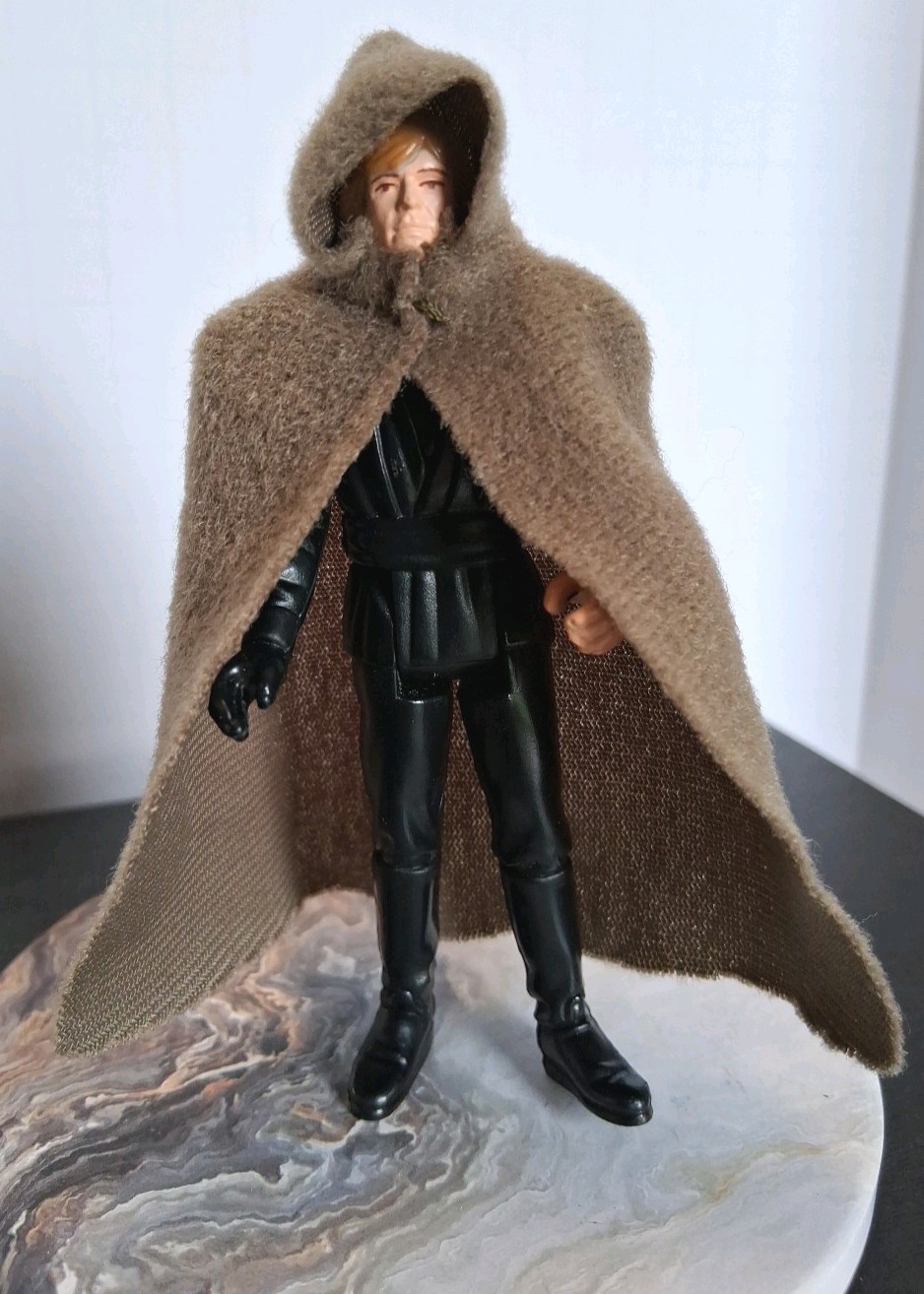 Luke Skywalker (Jedi Knight Outfit) sold