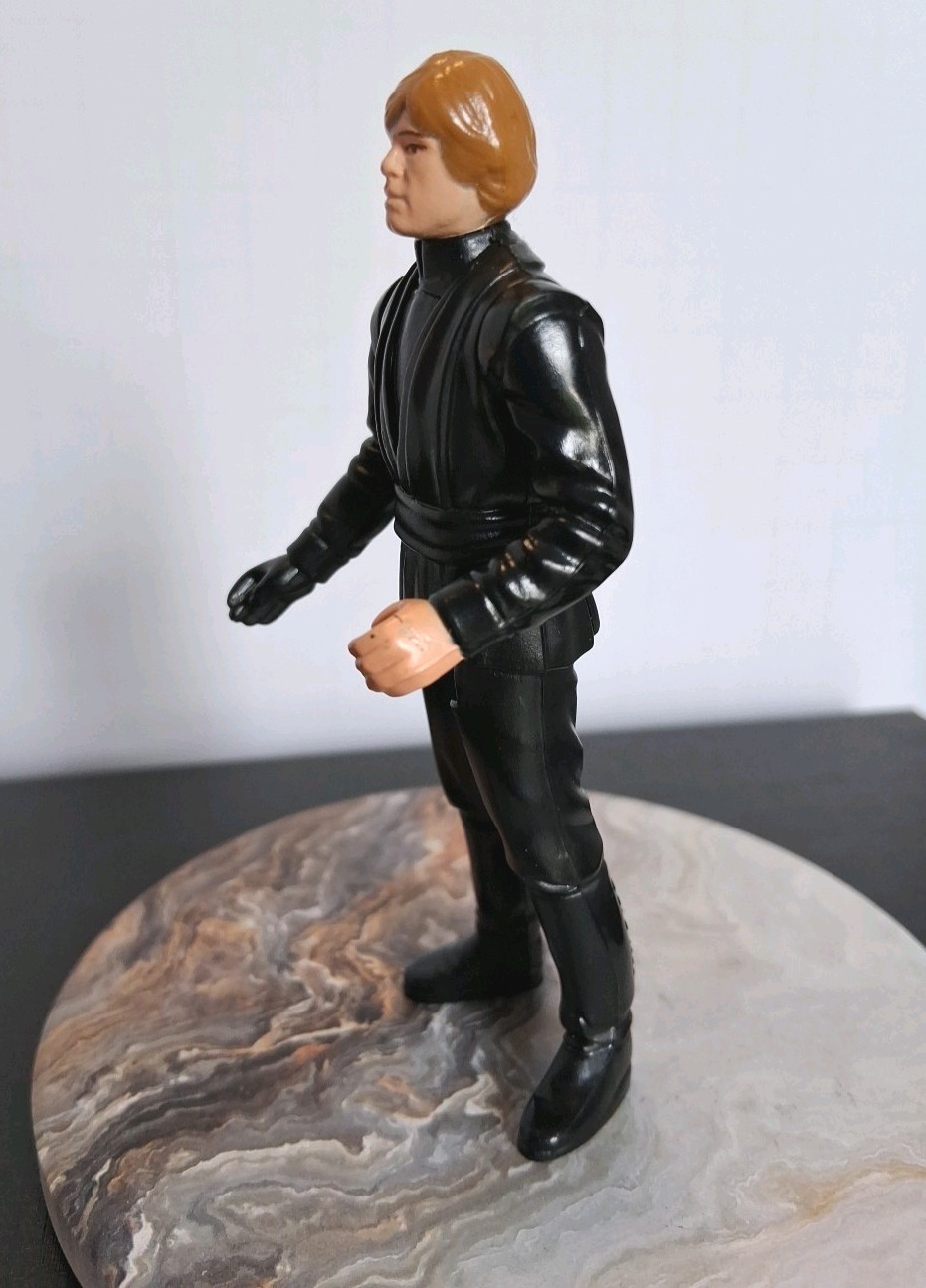 Luke Skywalker (Jedi Knight Outfit) sold