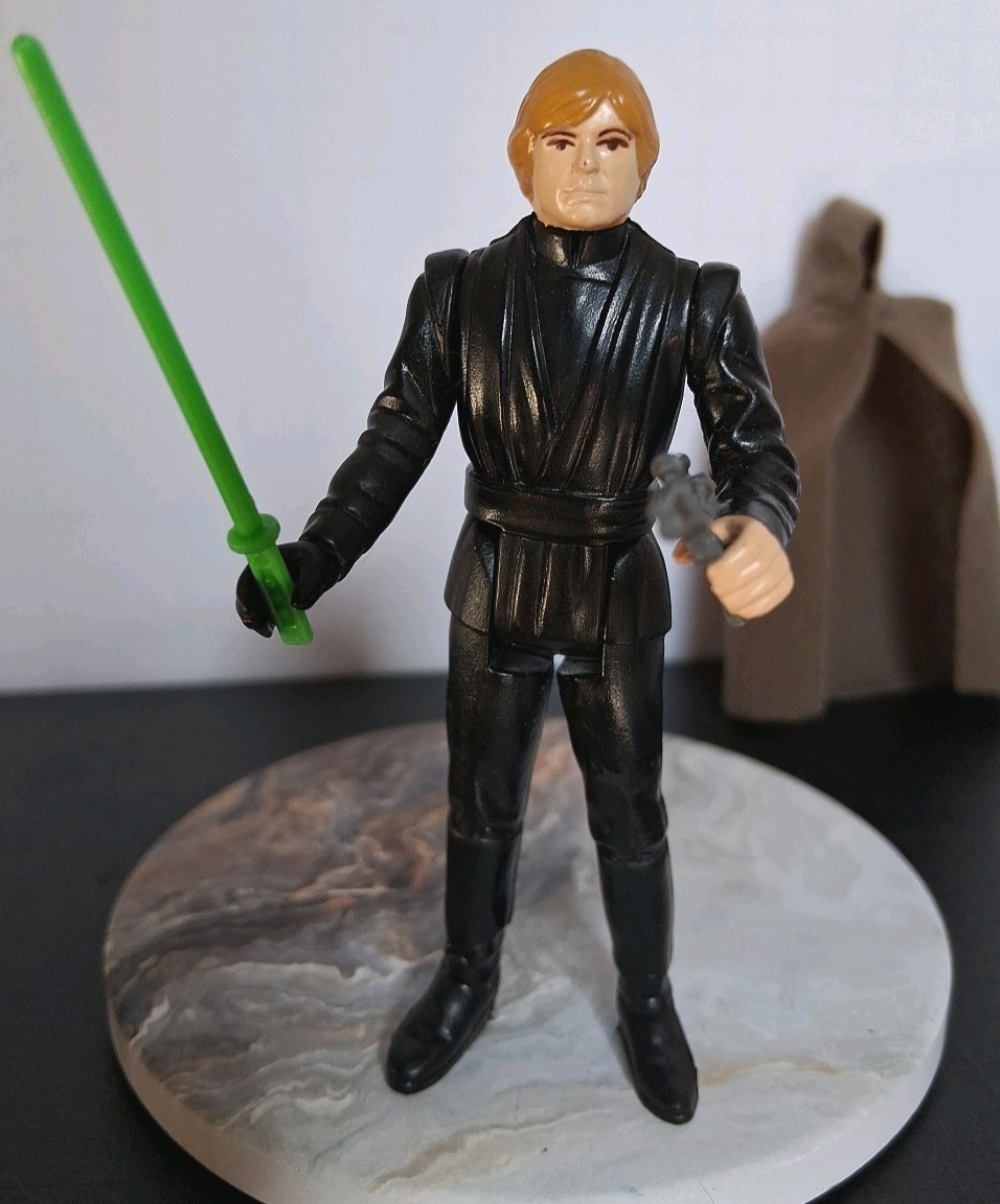 Luke Skywalker (Jedi Knight Outfit) sold