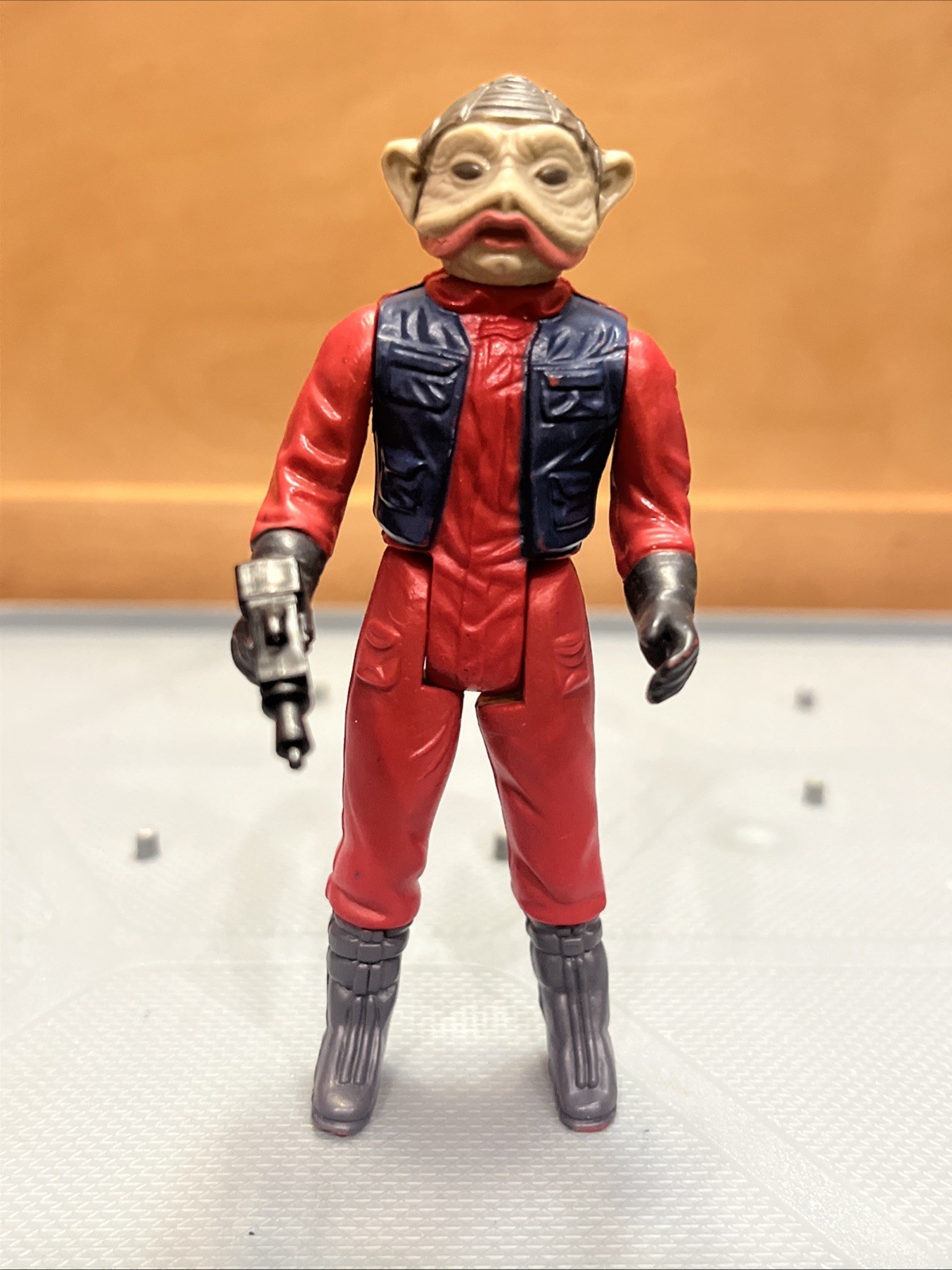 Nien Nunb sold