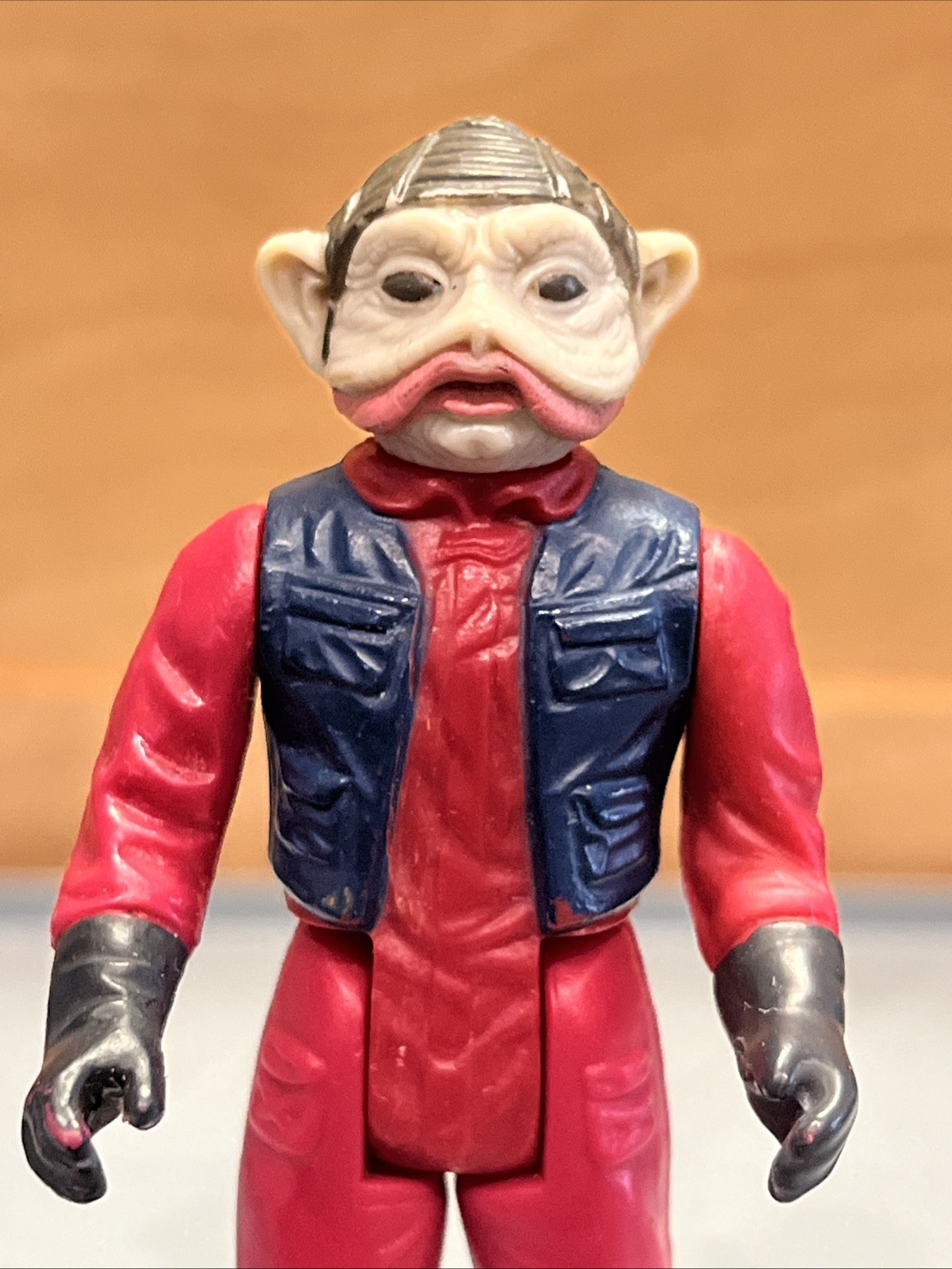 Nien Nunb sold