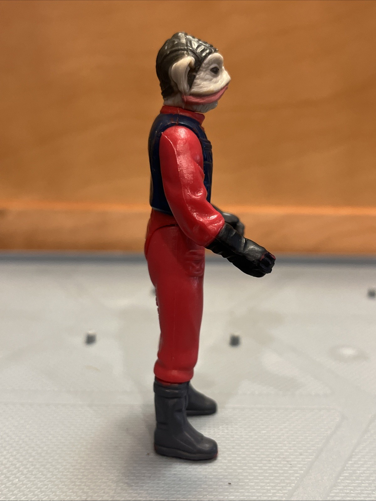 Nien Nunb sold