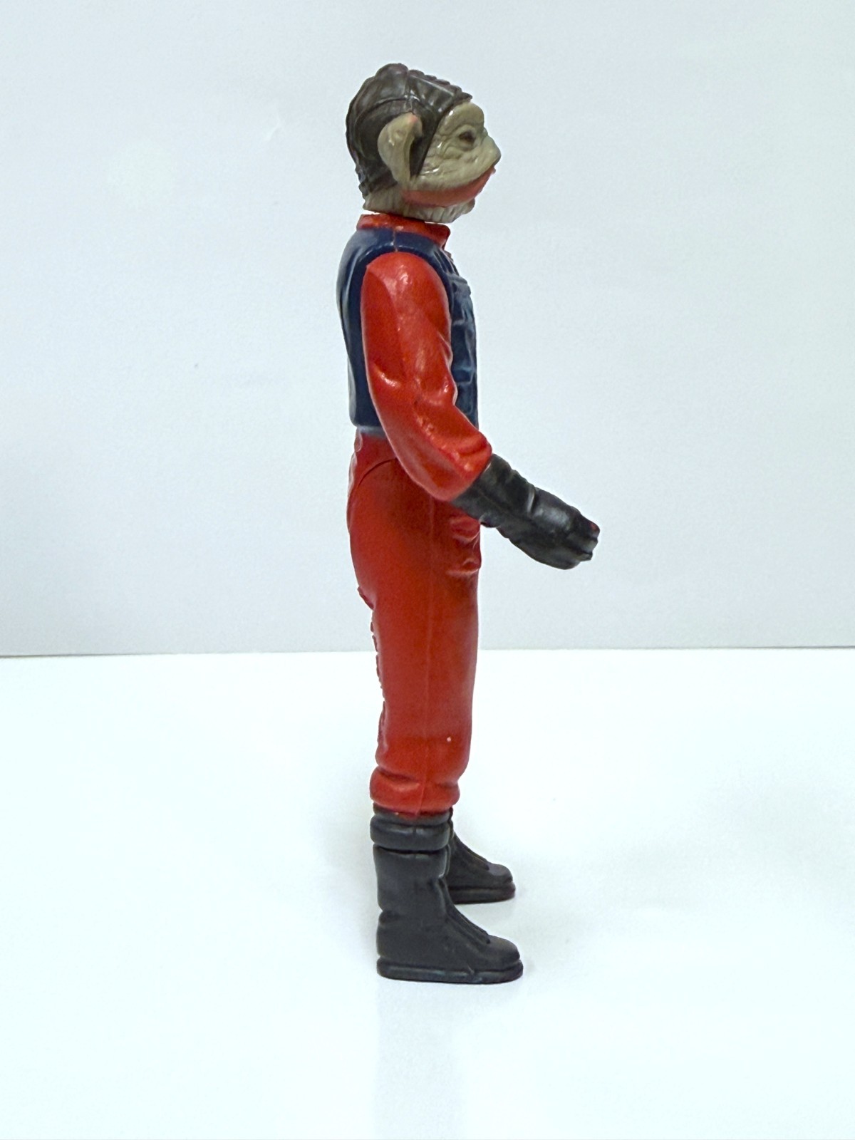 Nien Nunb sold
