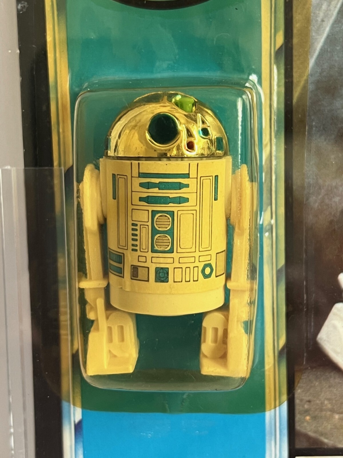 R2-D2 (Artoo-Detoo) with pop-up Lightsaber sold