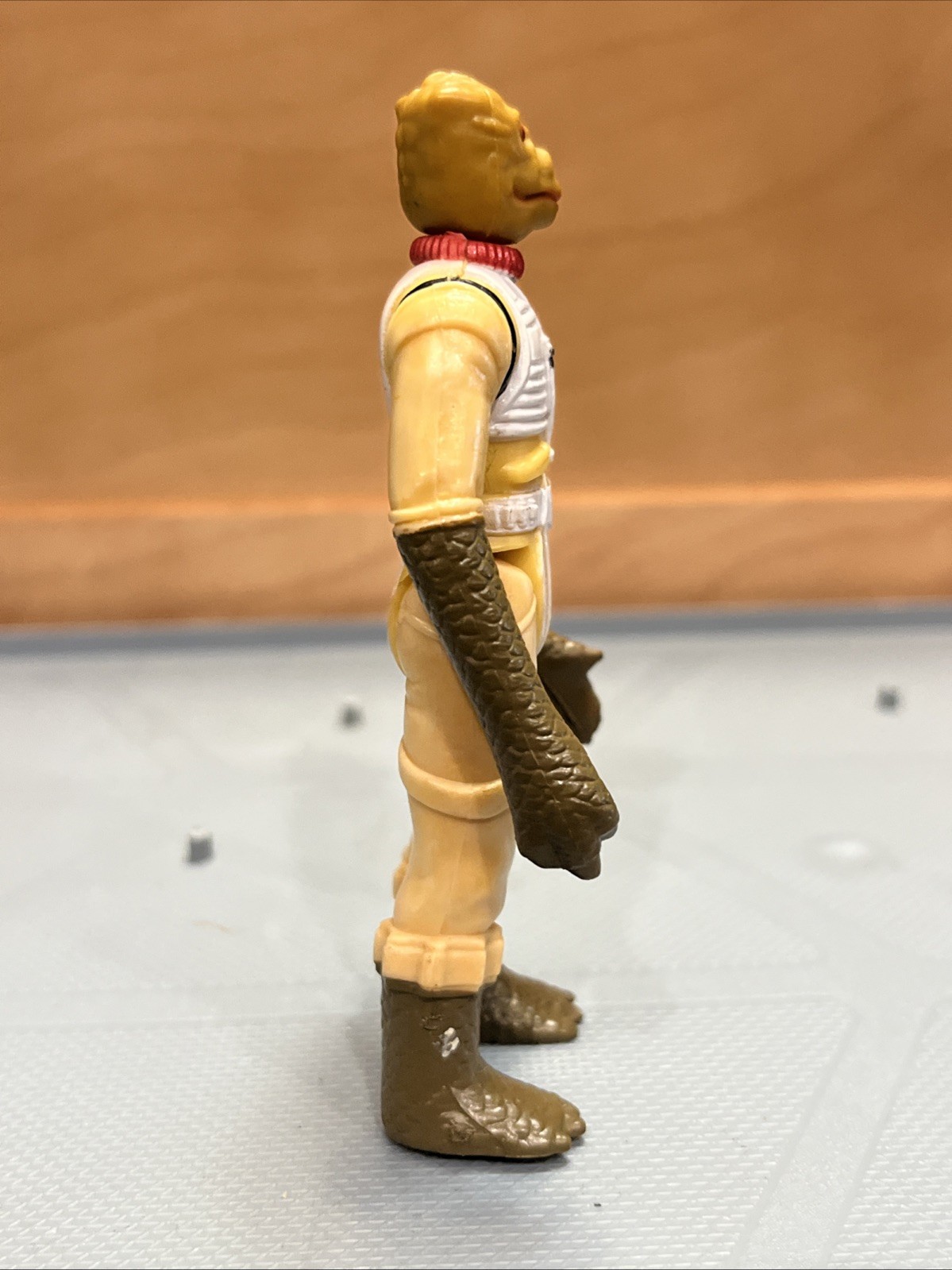 Bossk (Bounty Hunter) sold