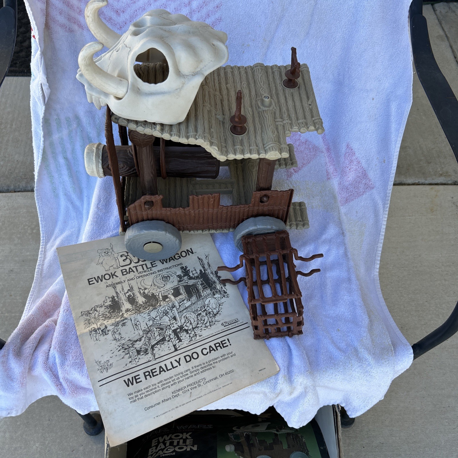 Ewok Battle Wagon sold