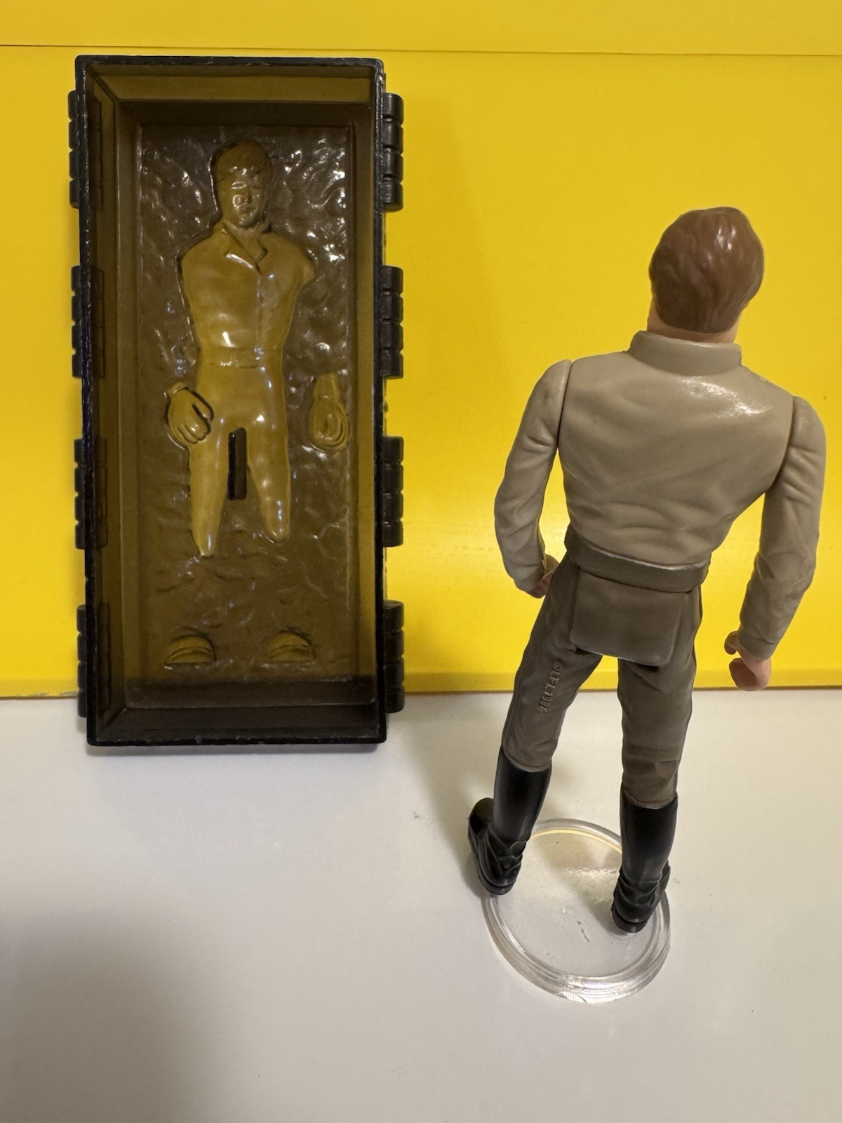 Han Solo (In Carbonite Chamber) sold