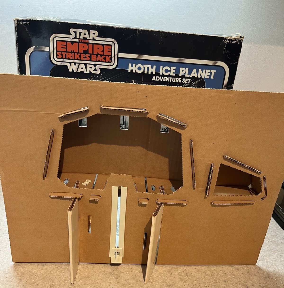 Hoth Ice Planet Adventure Set sold