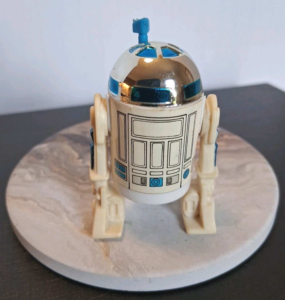 R2-D2 (Artoo-Detoo) (with Sensorscope) sold