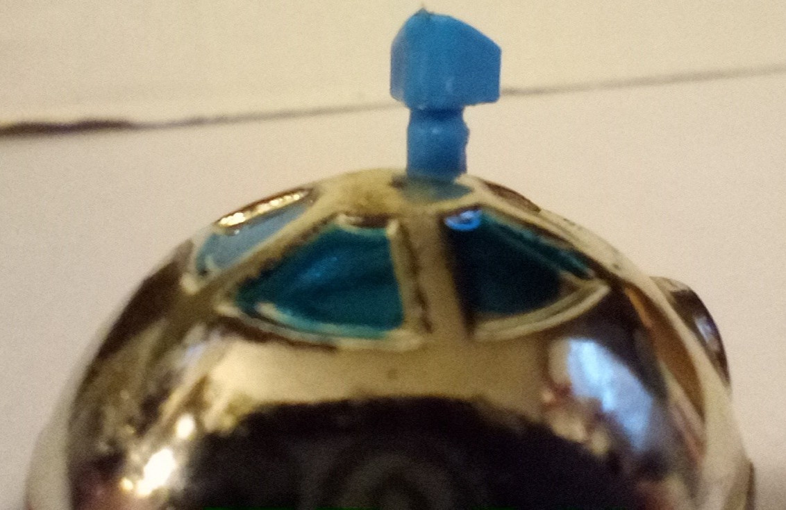 R2-D2 (Artoo-Detoo) (with Sensorscope) sold