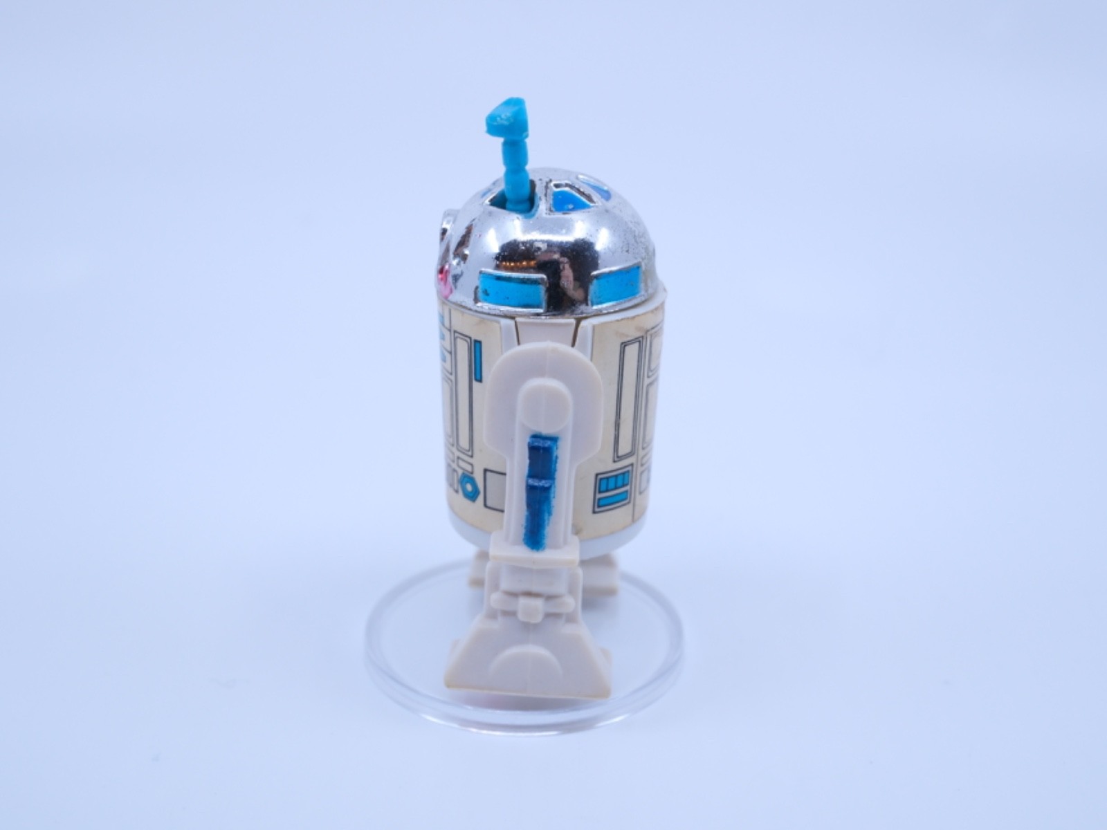 R2-D2 (Artoo-Detoo) (with Sensorscope) sold