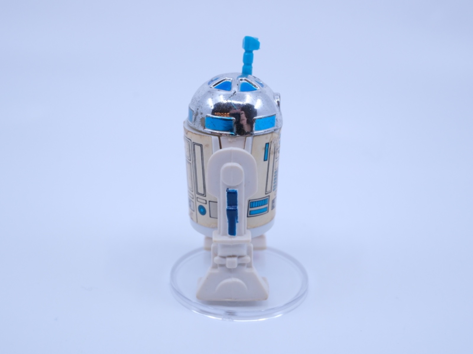 R2-D2 (Artoo-Detoo) (with Sensorscope) sold