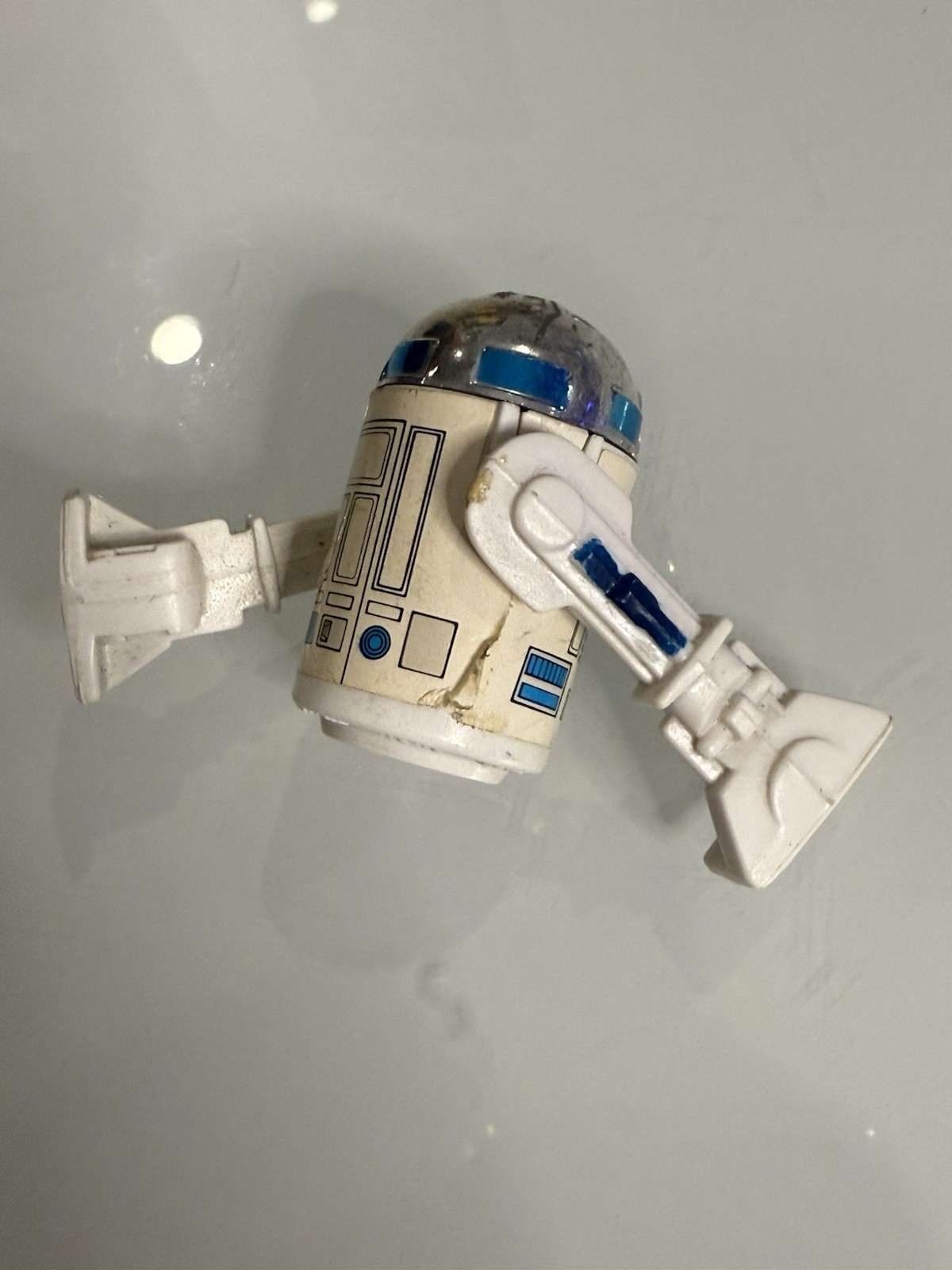 R2-D2 (Artoo-Detoo) (with Sensorscope) sold